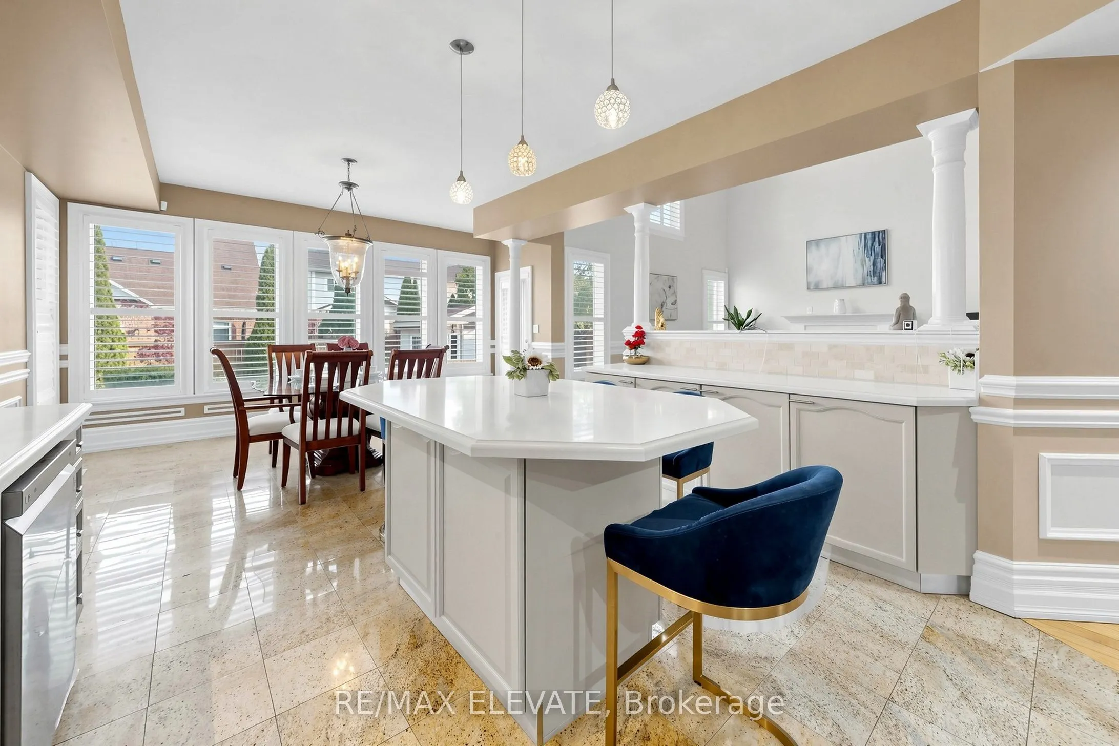 11 Joshua Boulevard
