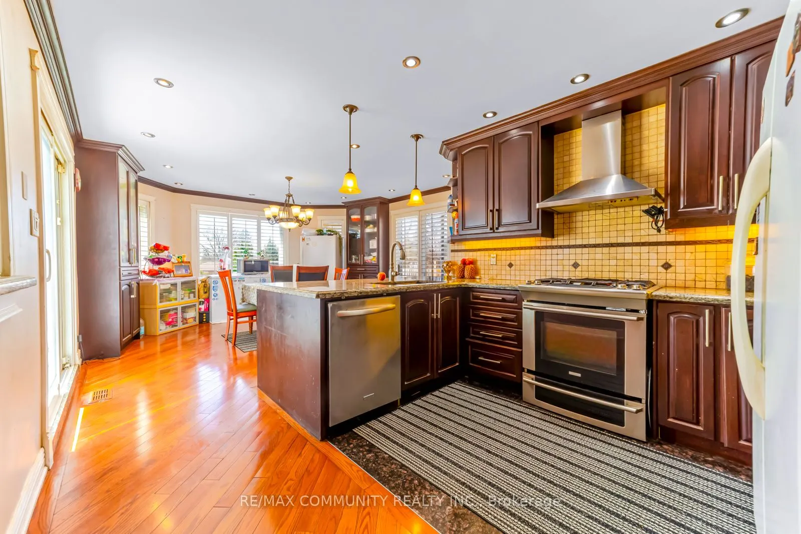 56 Cedar Brae Boulevard