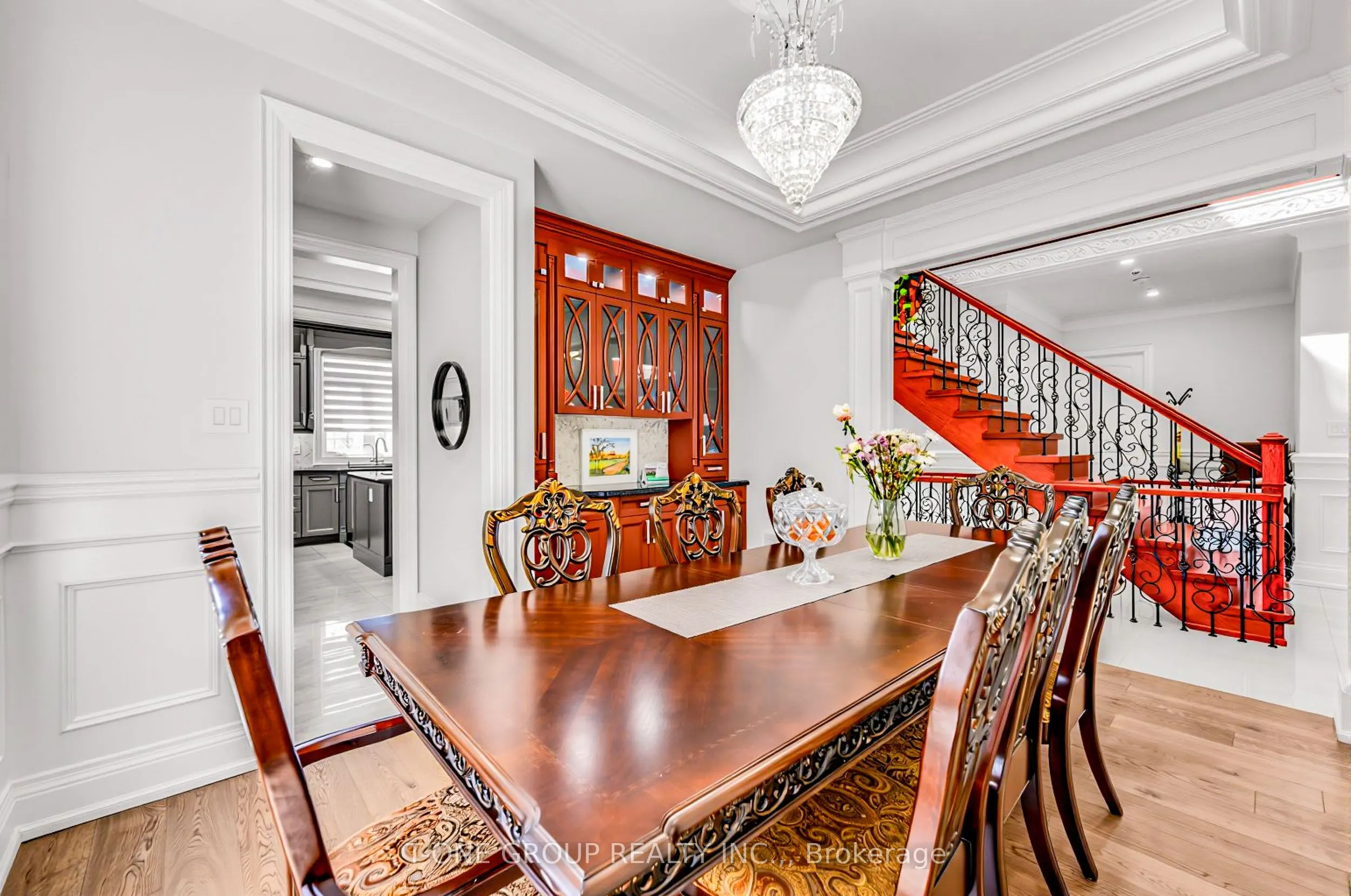 70 Scarborough Heights Boulevard