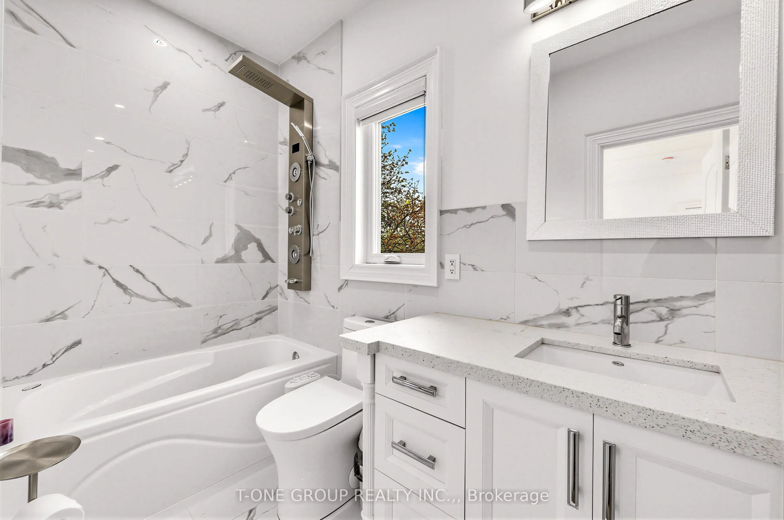 70 Scarborough Heights Boulevard