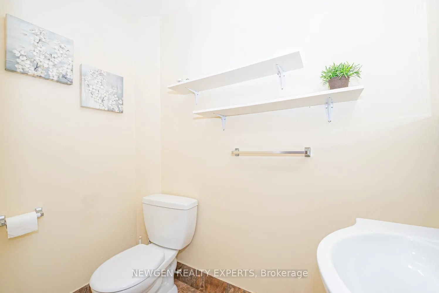 592A Danforth Road