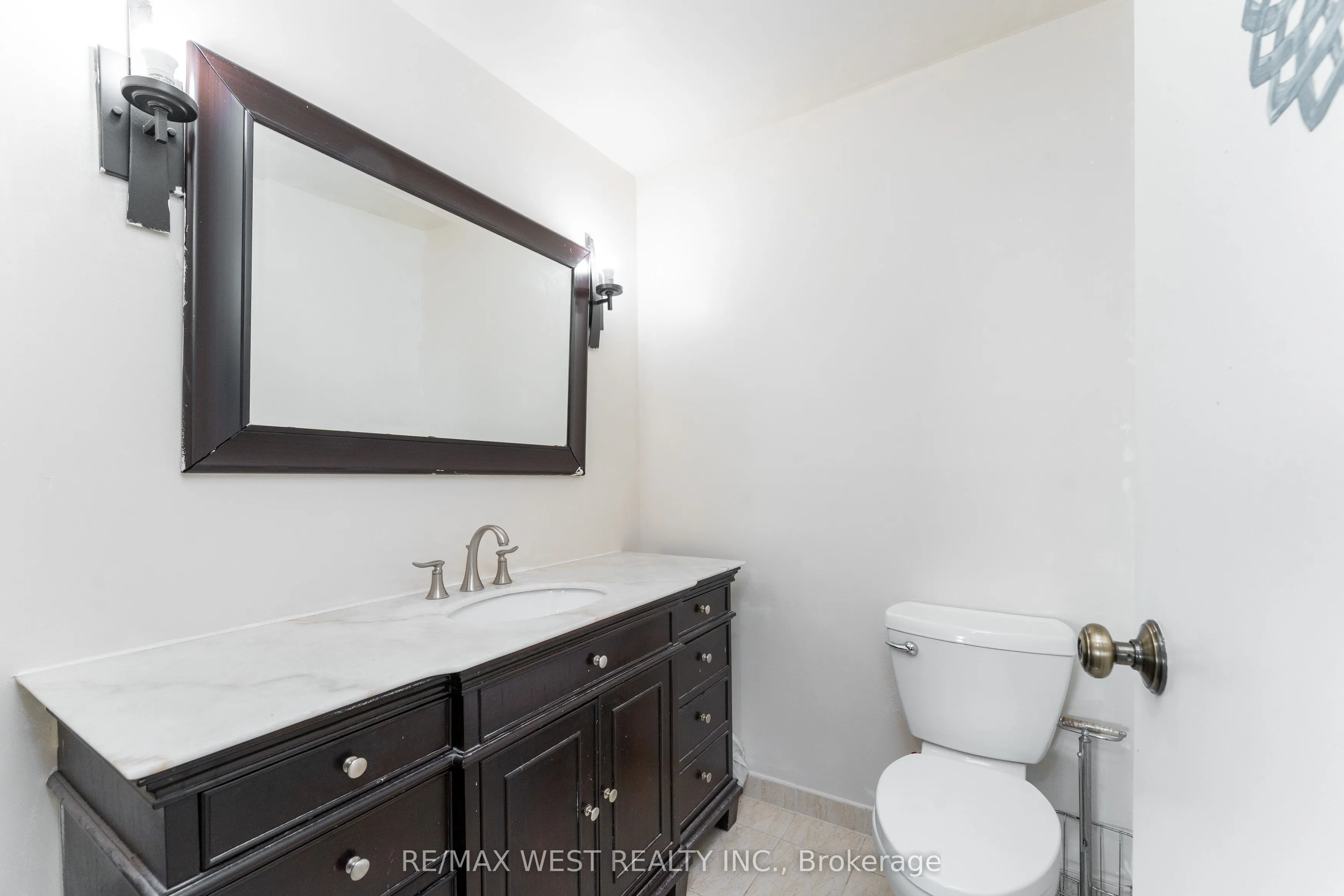 4062 Lawrence Avenue E #612