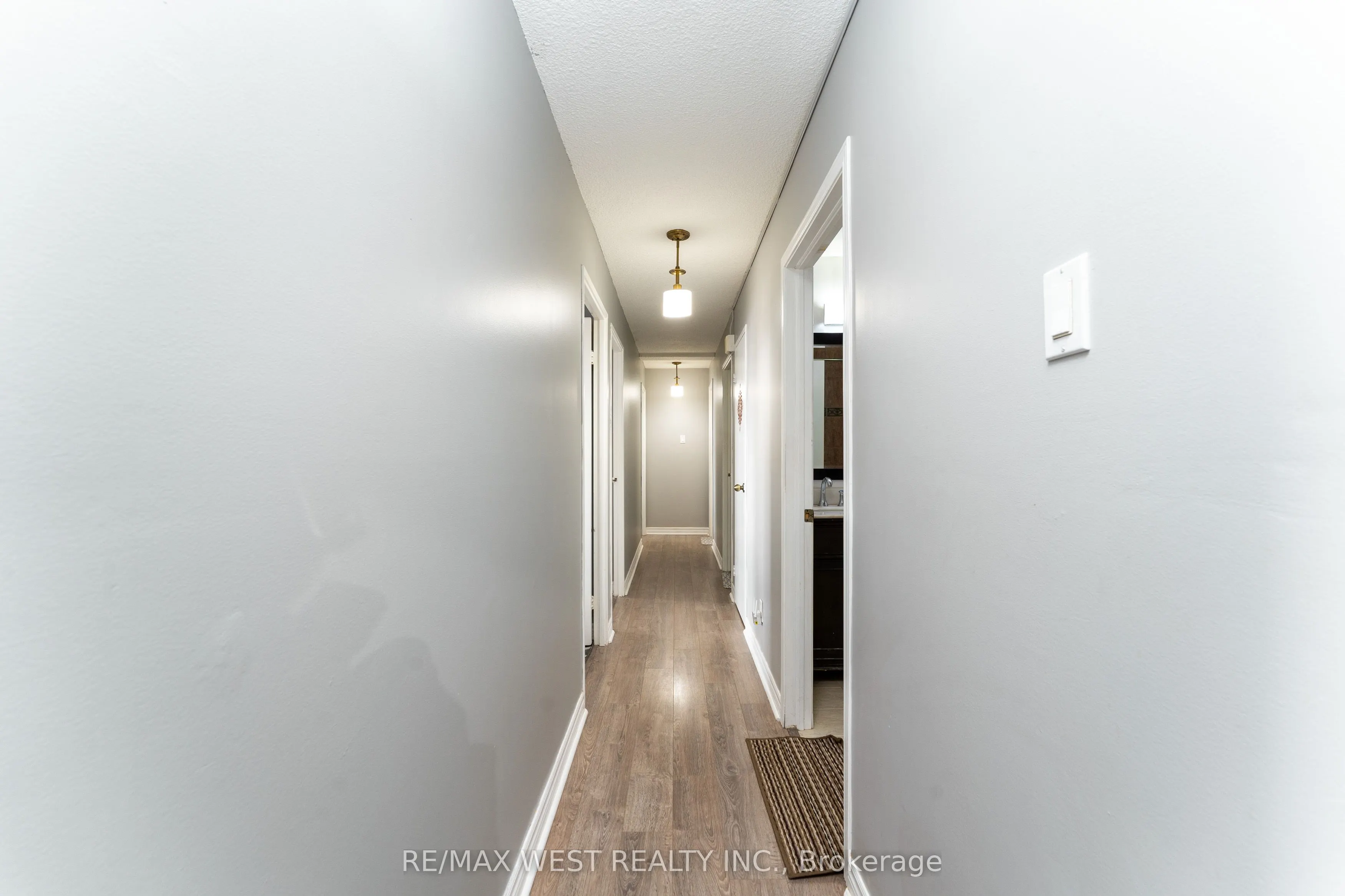 4062 Lawrence Avenue E #612