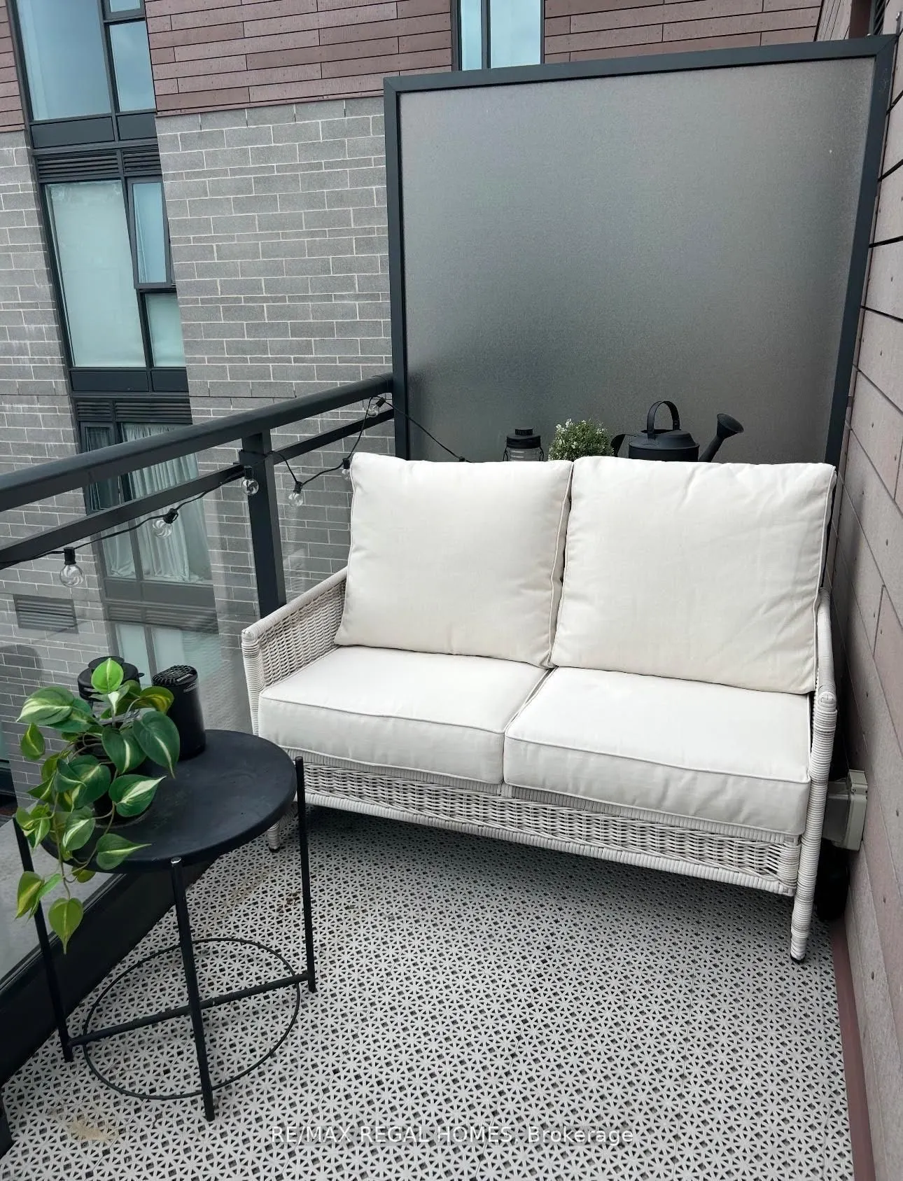 1238 Dundas Street E #TH110