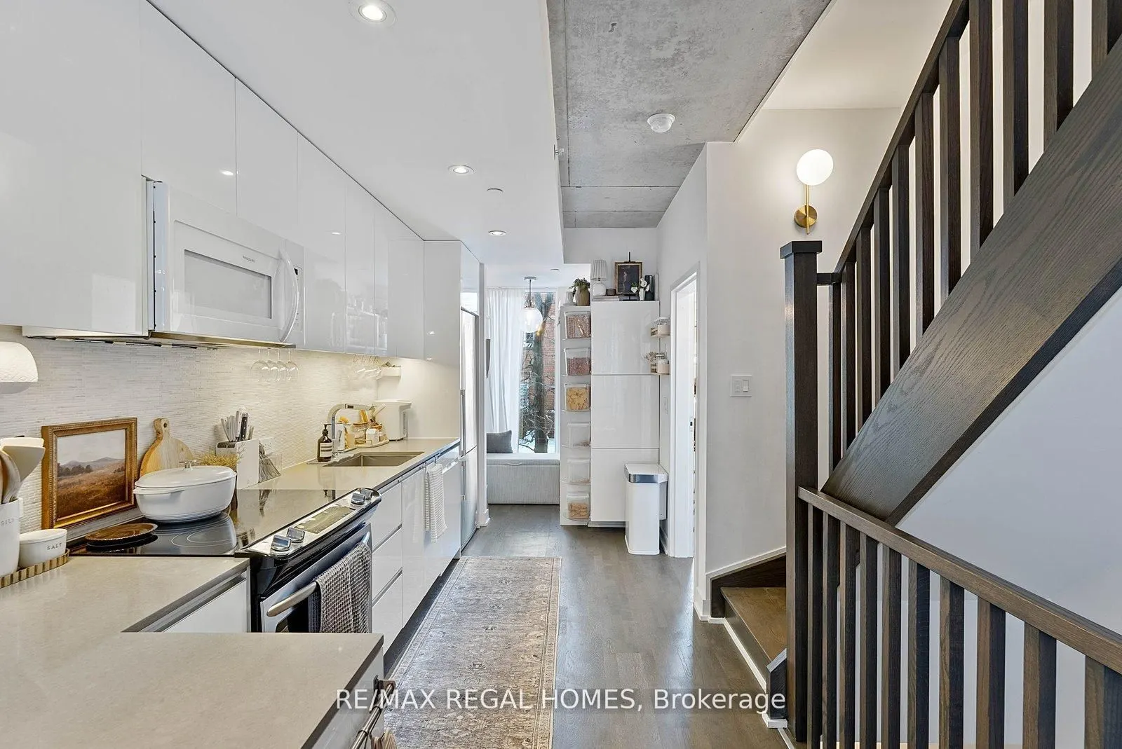 1238 Dundas Street E #TH110