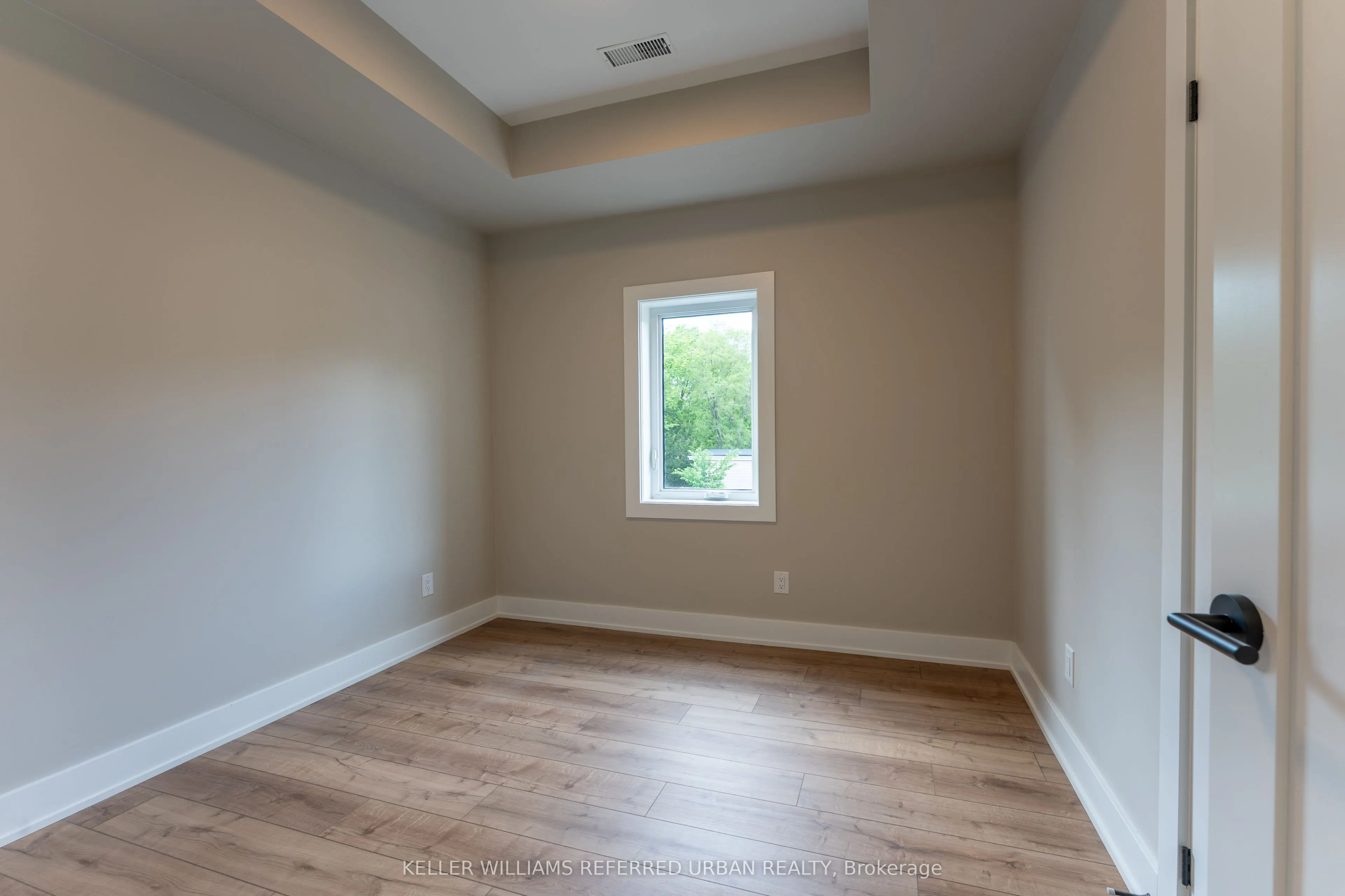 352 Jones Avenue #4