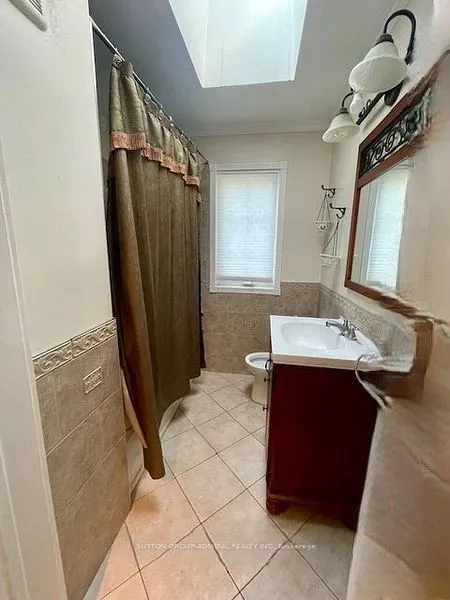 38 Fenwood Heights