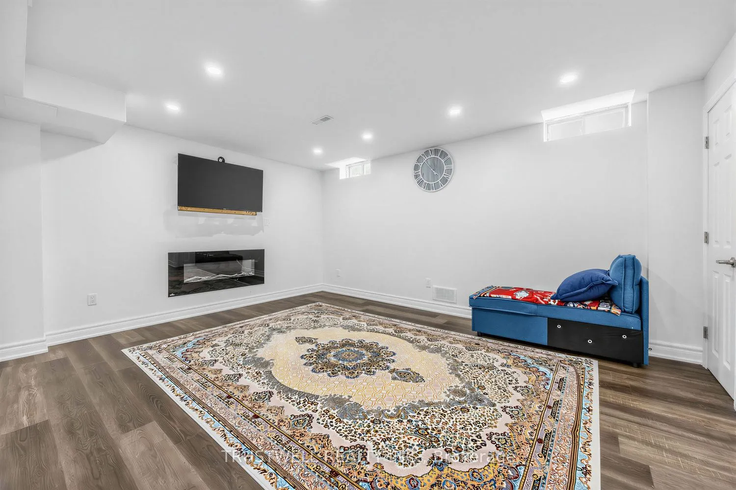 3 Waldron Court