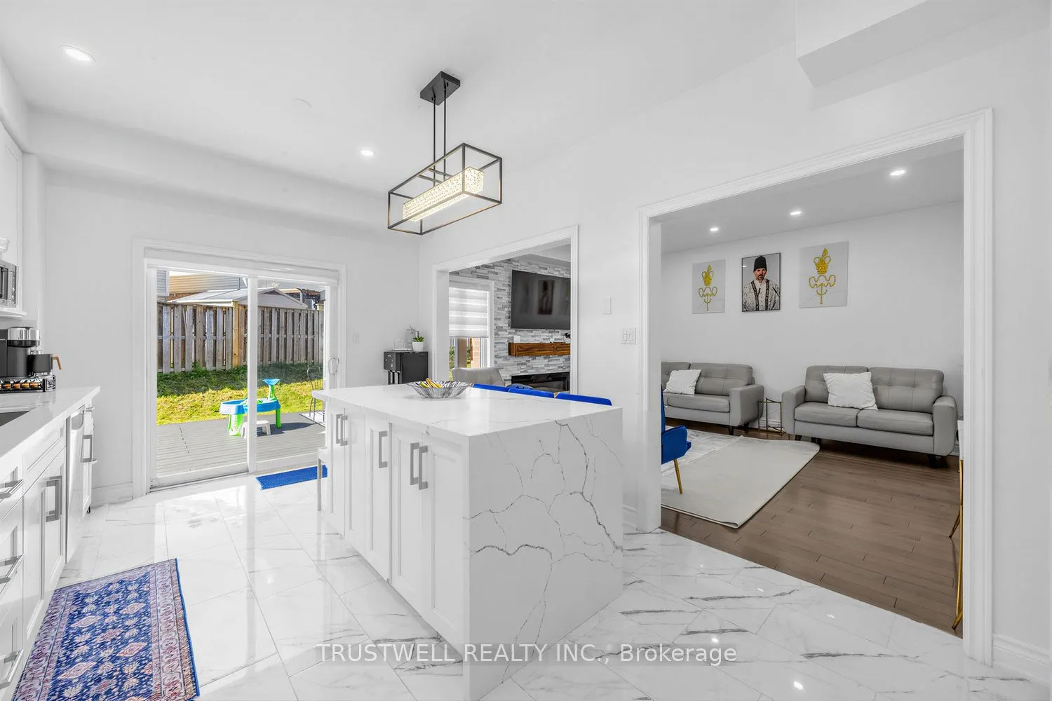 3 Waldron Court