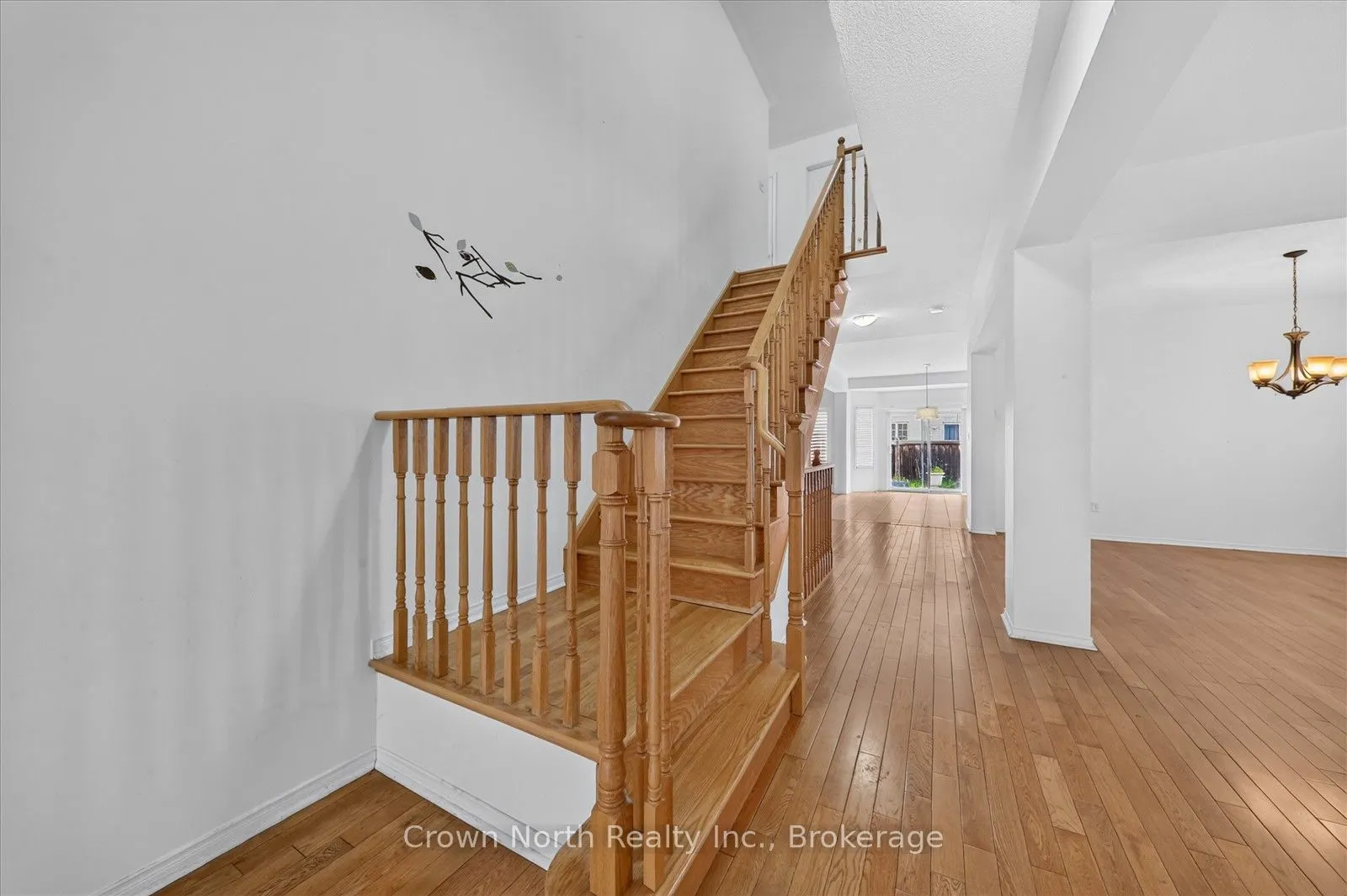 2 Mccarrick Street