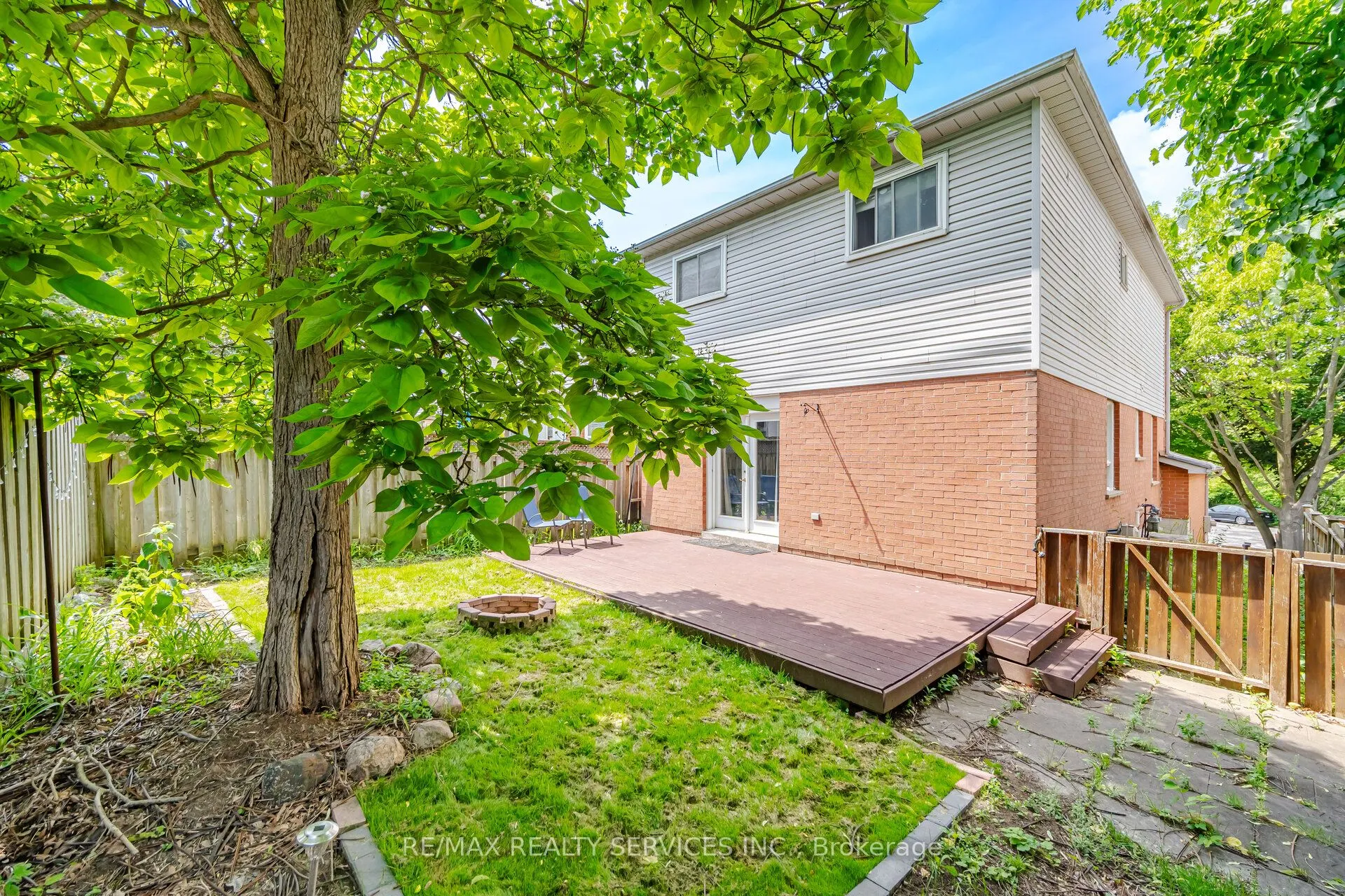15 Climie Court