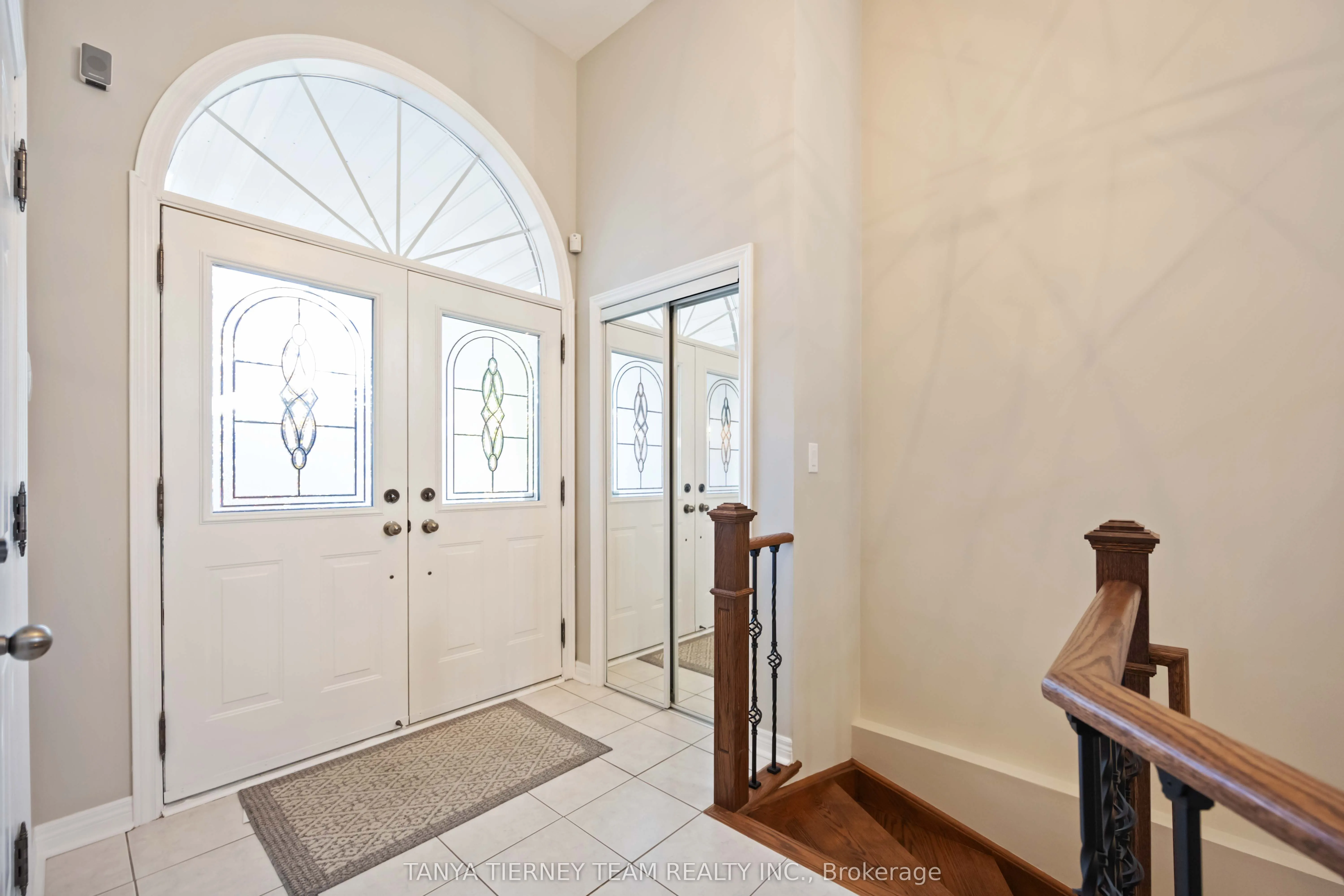 16 Cody Avenue