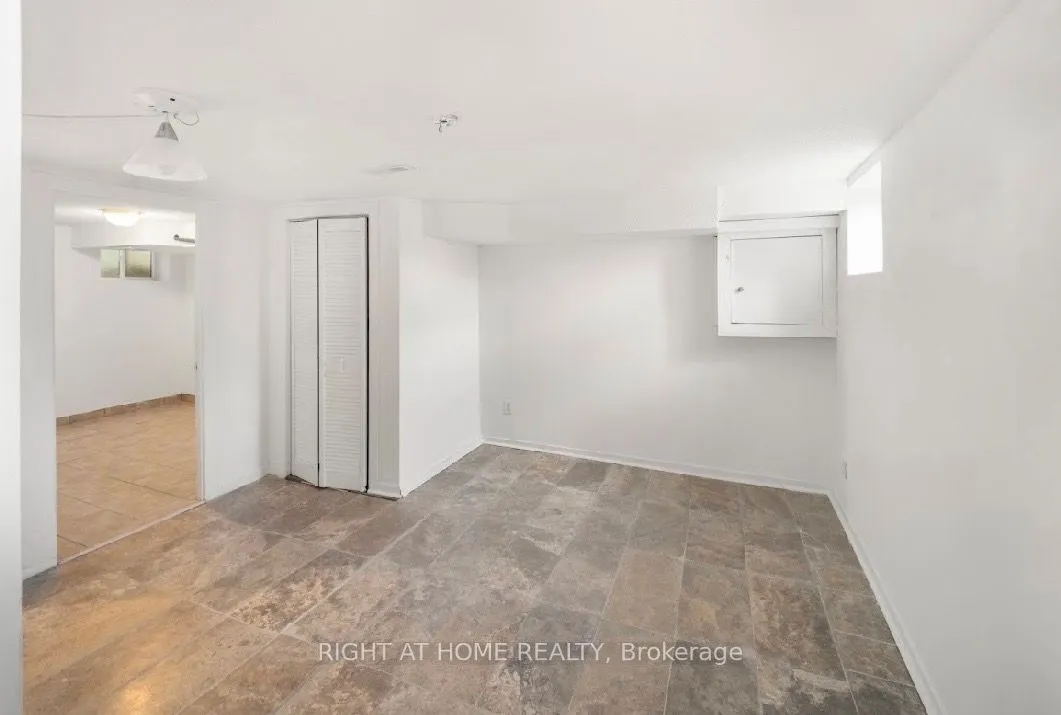 740 KENNEDY Road #49