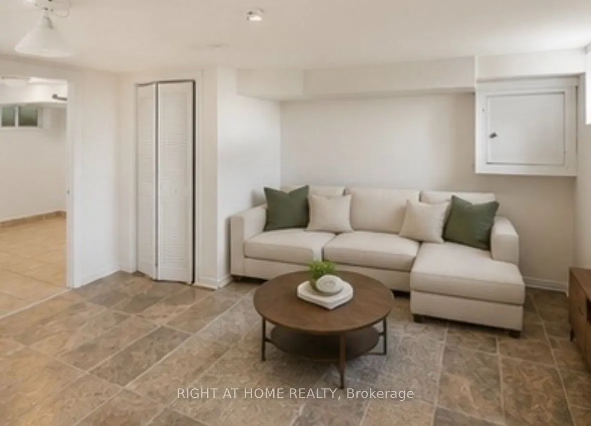 740 KENNEDY Road #49