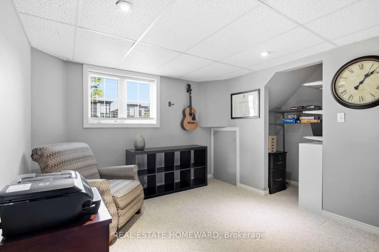 571 Longworth Avenue E #10