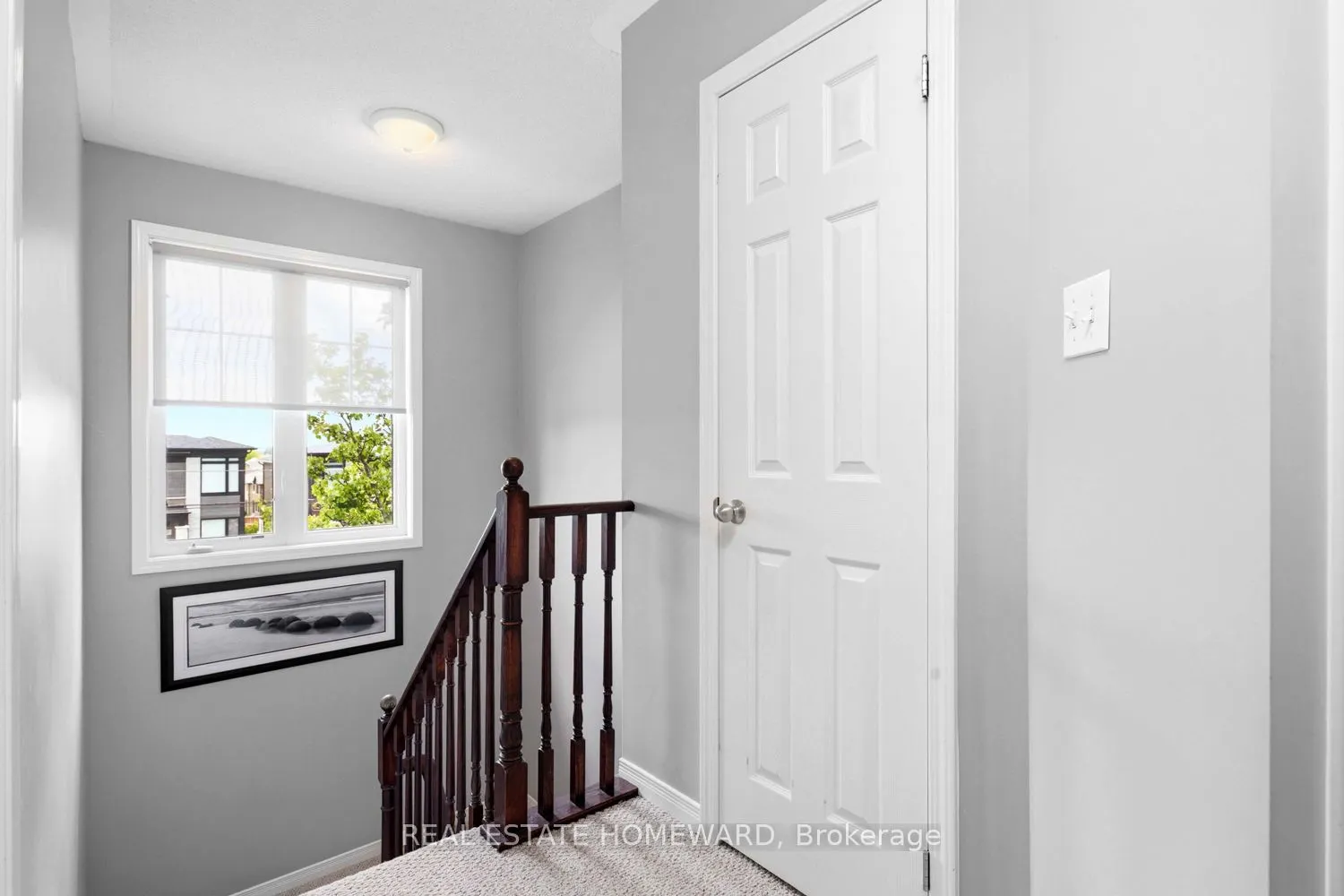 571 Longworth Avenue E #10