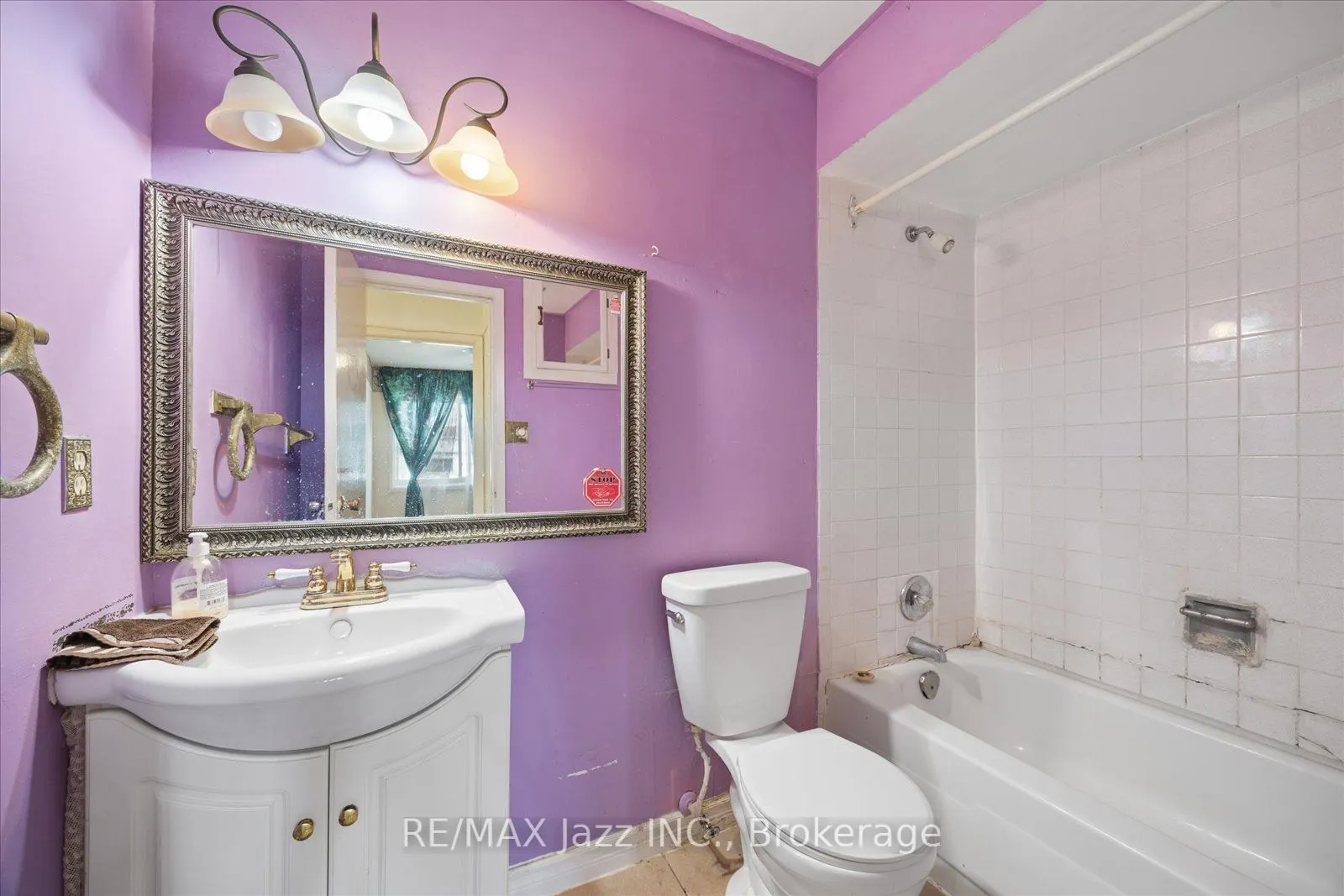 1010 Glen Street #144