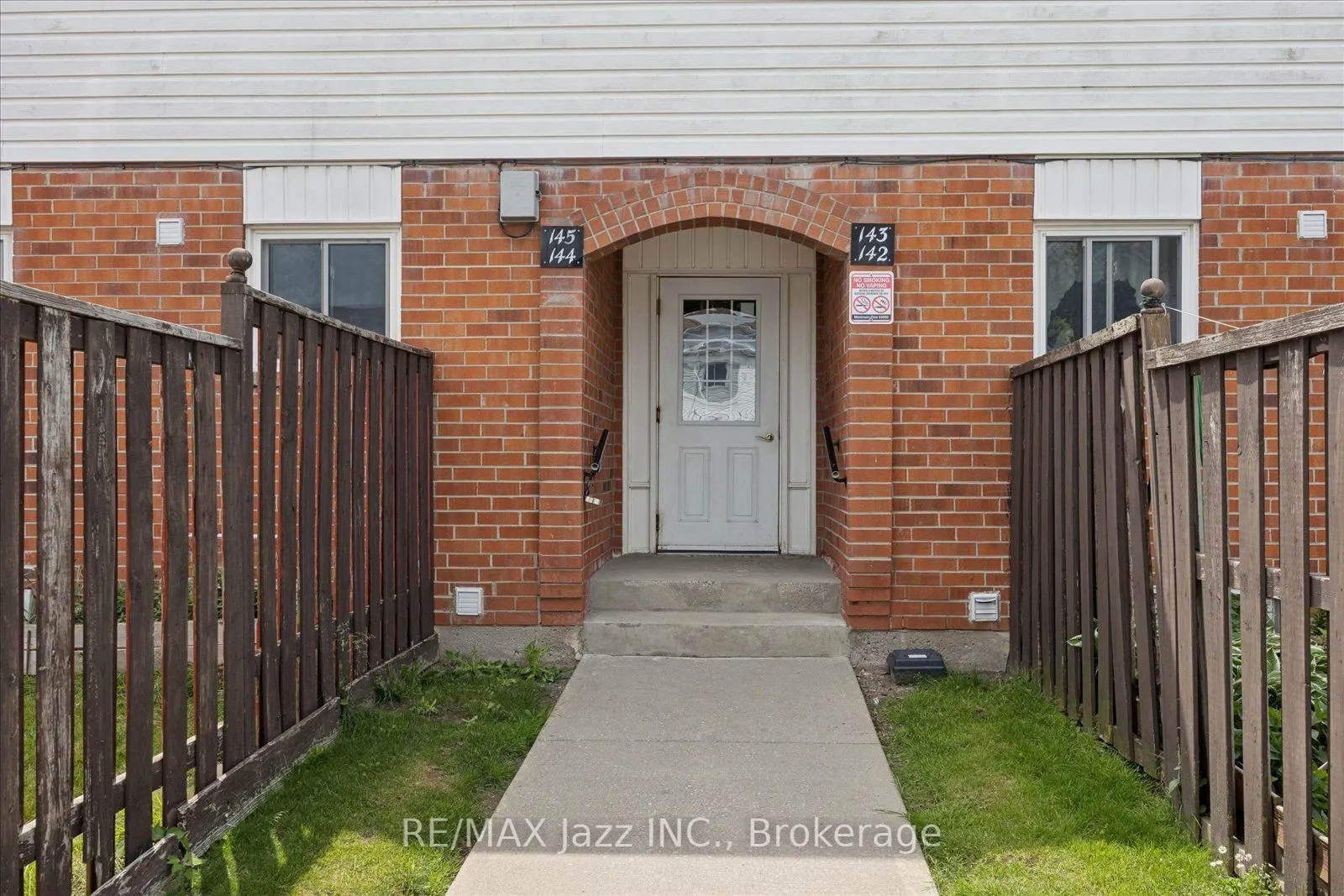 1010 Glen Street #144