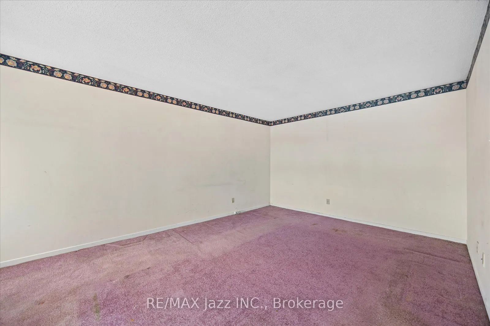 1010 Glen Street #144