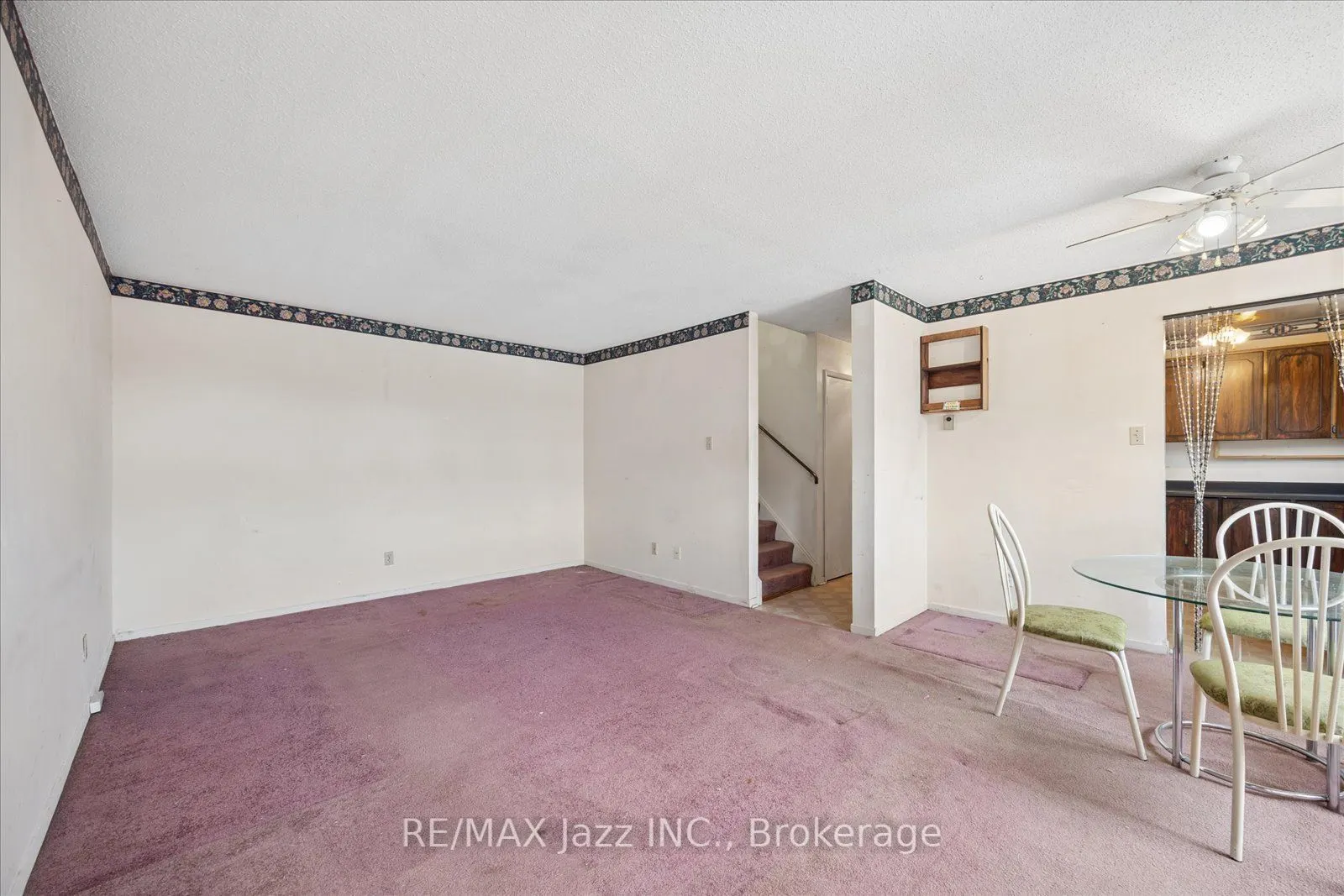 1010 Glen Street #144