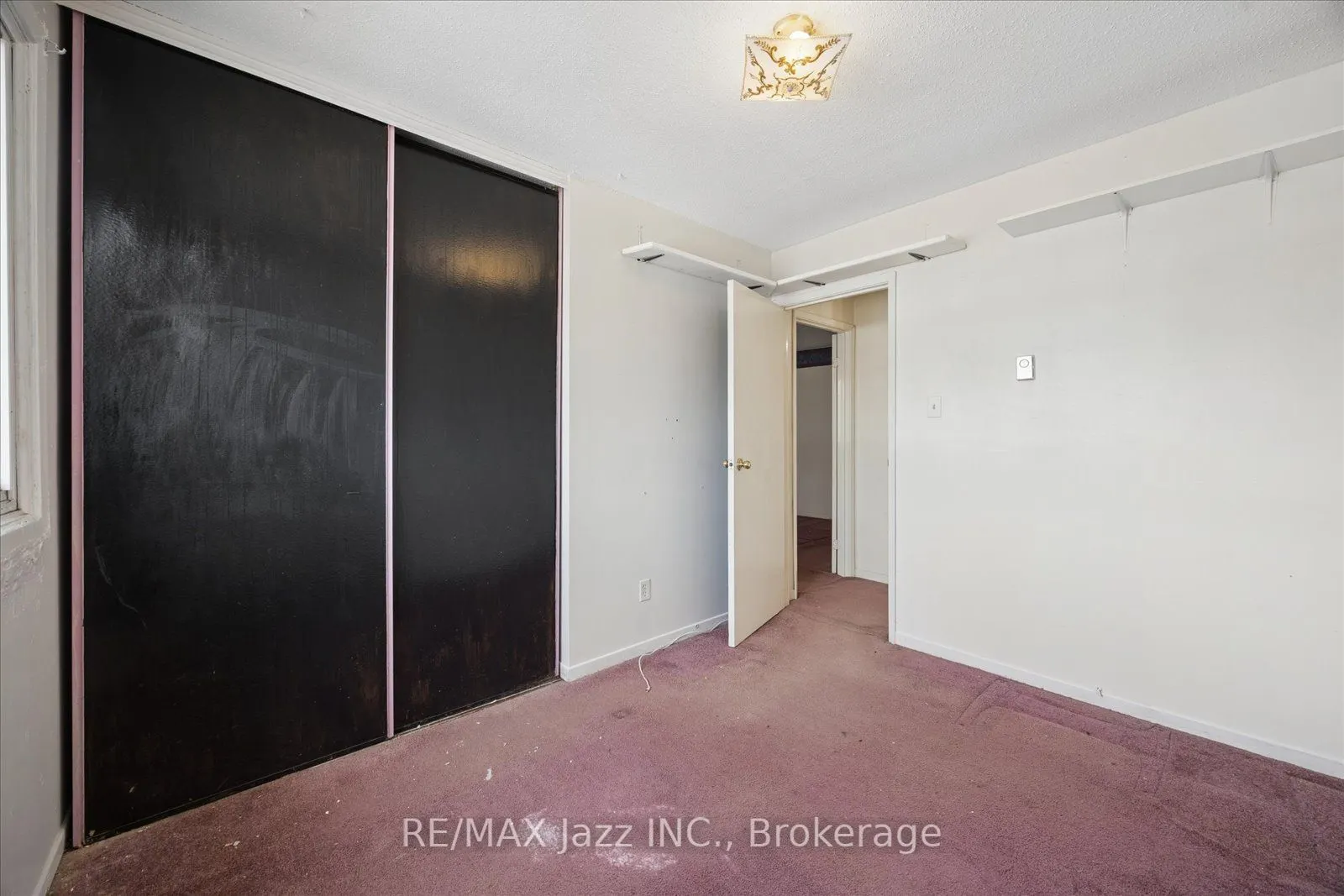 1010 Glen Street #144
