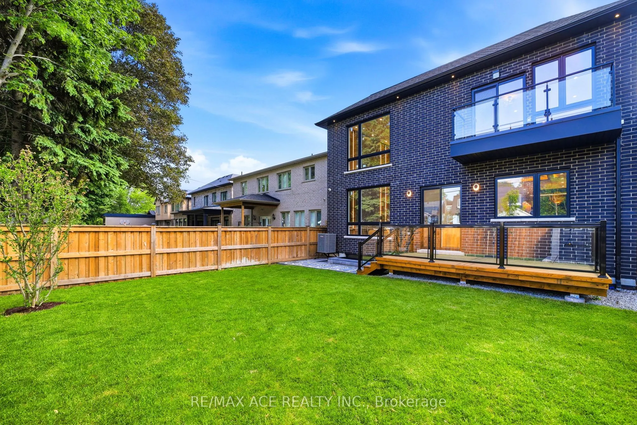 61 Harewood Avenue