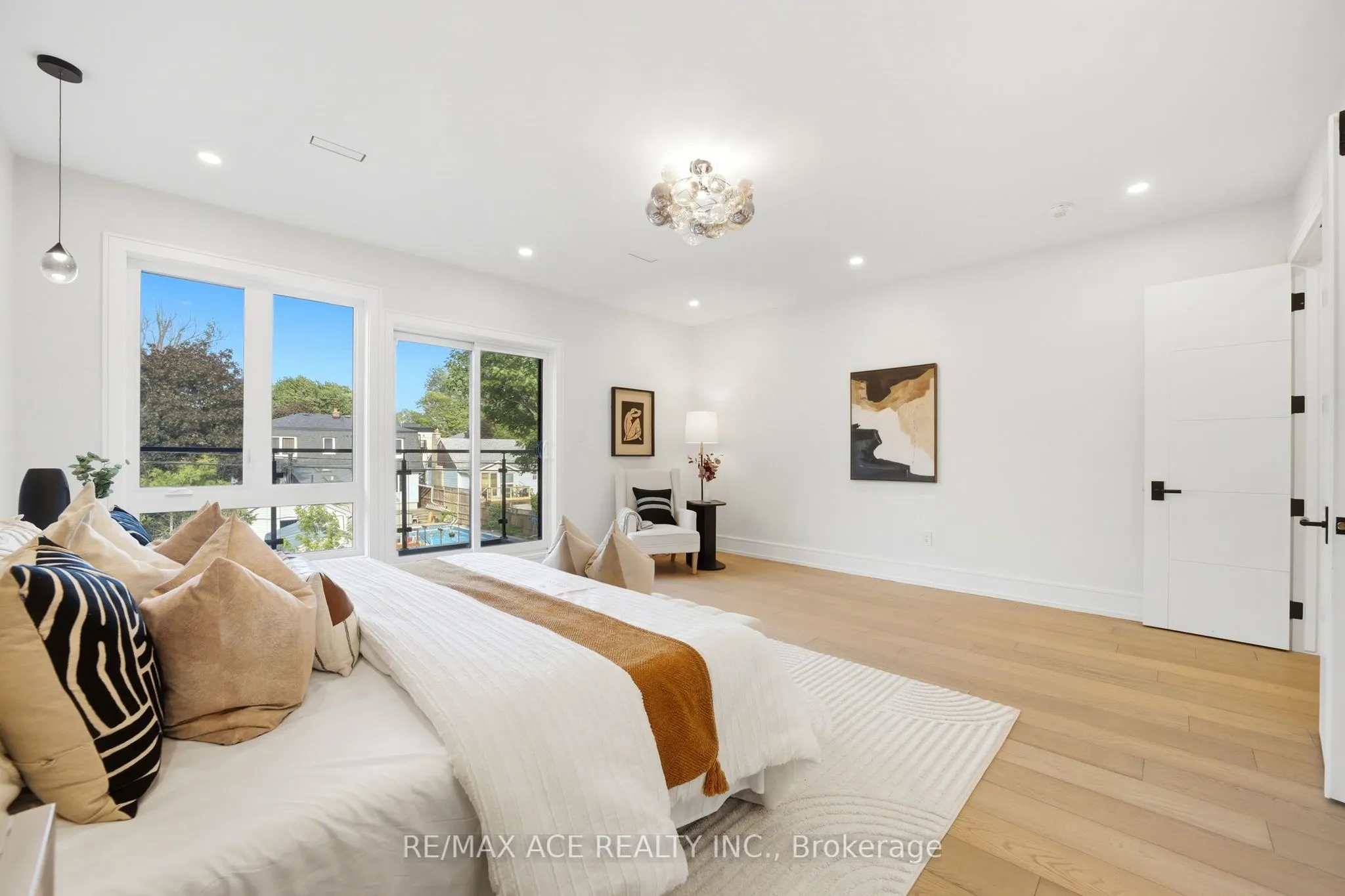 61 Harewood Avenue