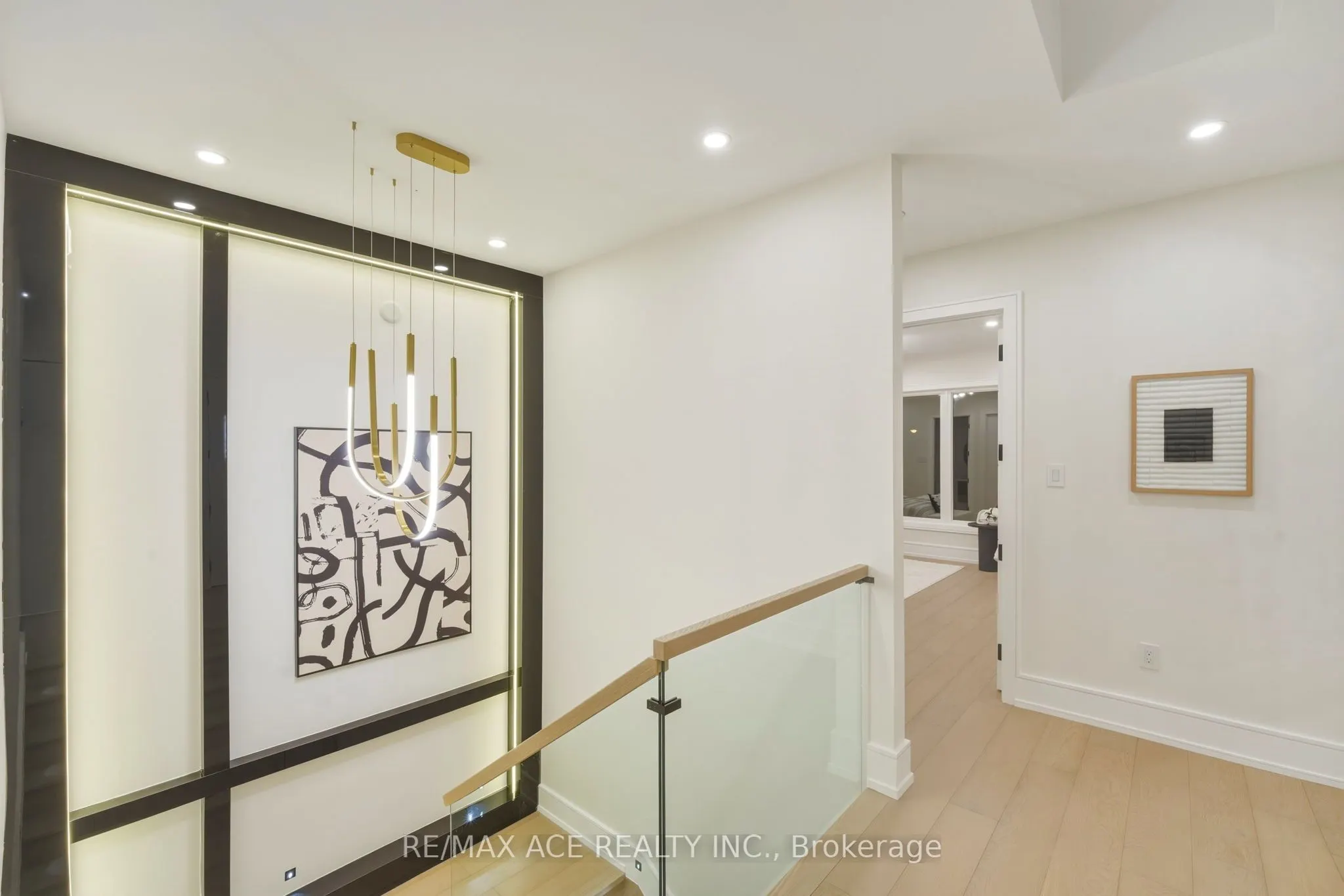 61 Harewood Avenue