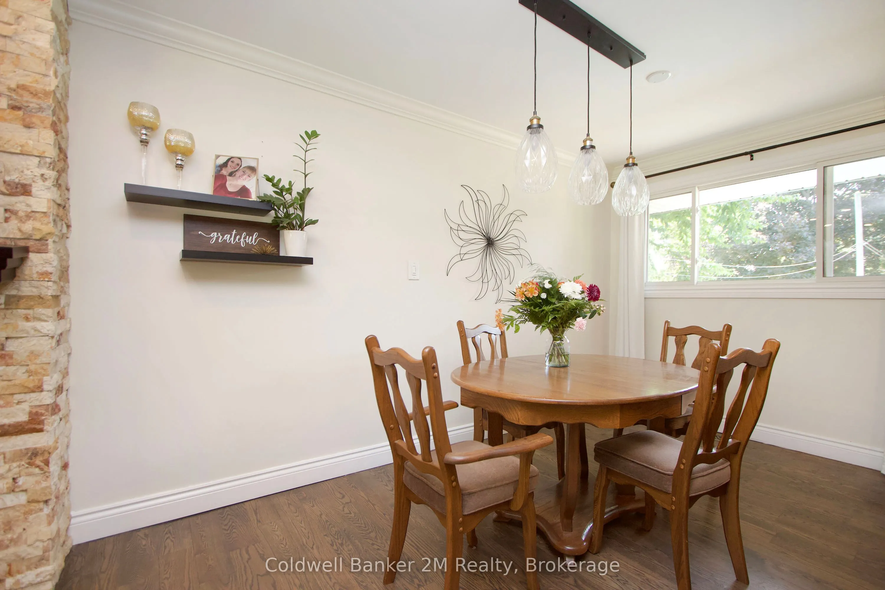 276 Park Road N
