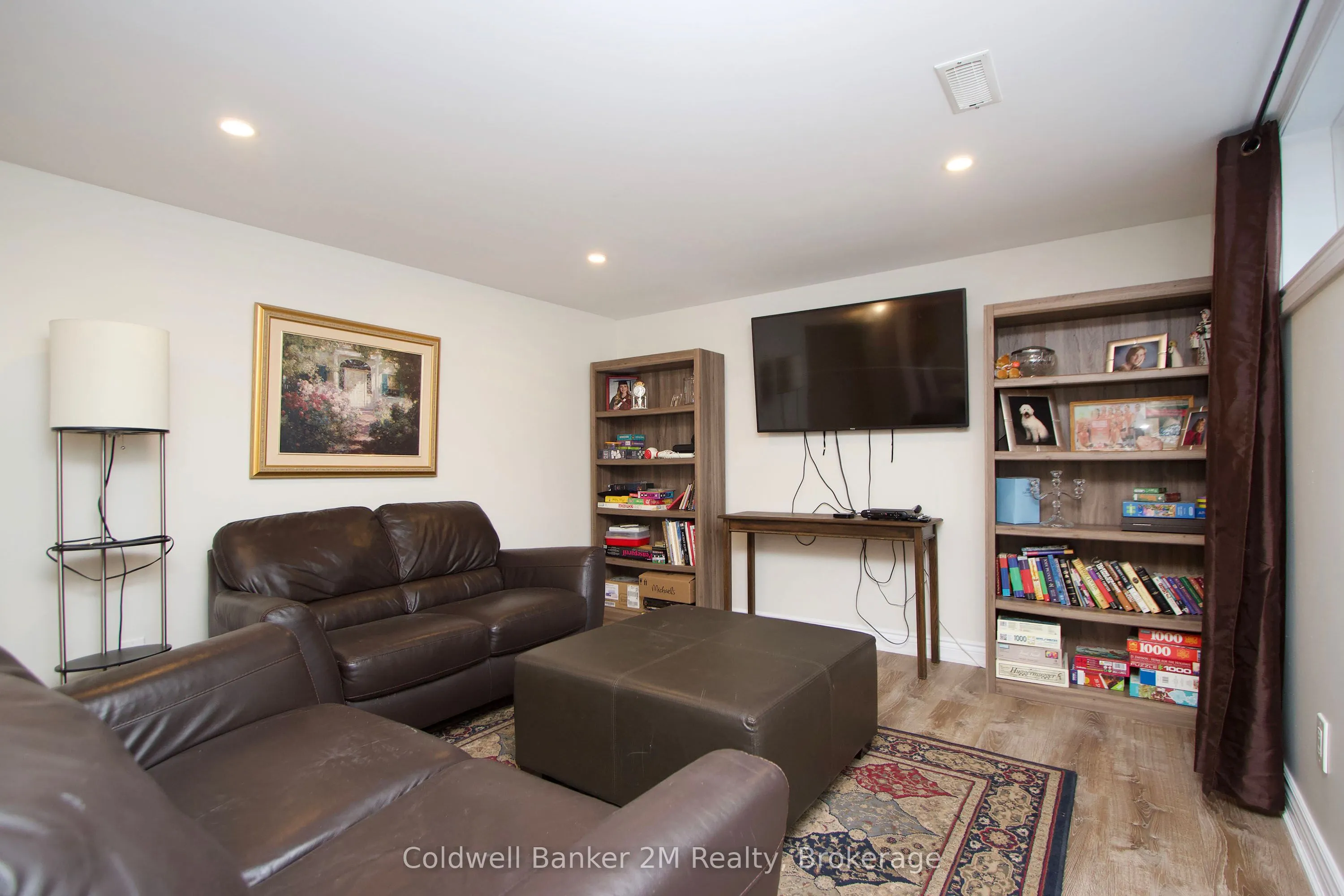 276 Park Road N