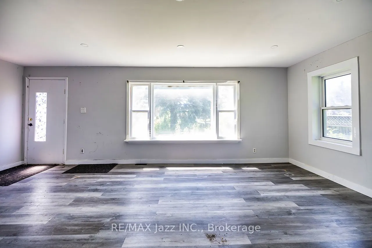 2216 Highway 2