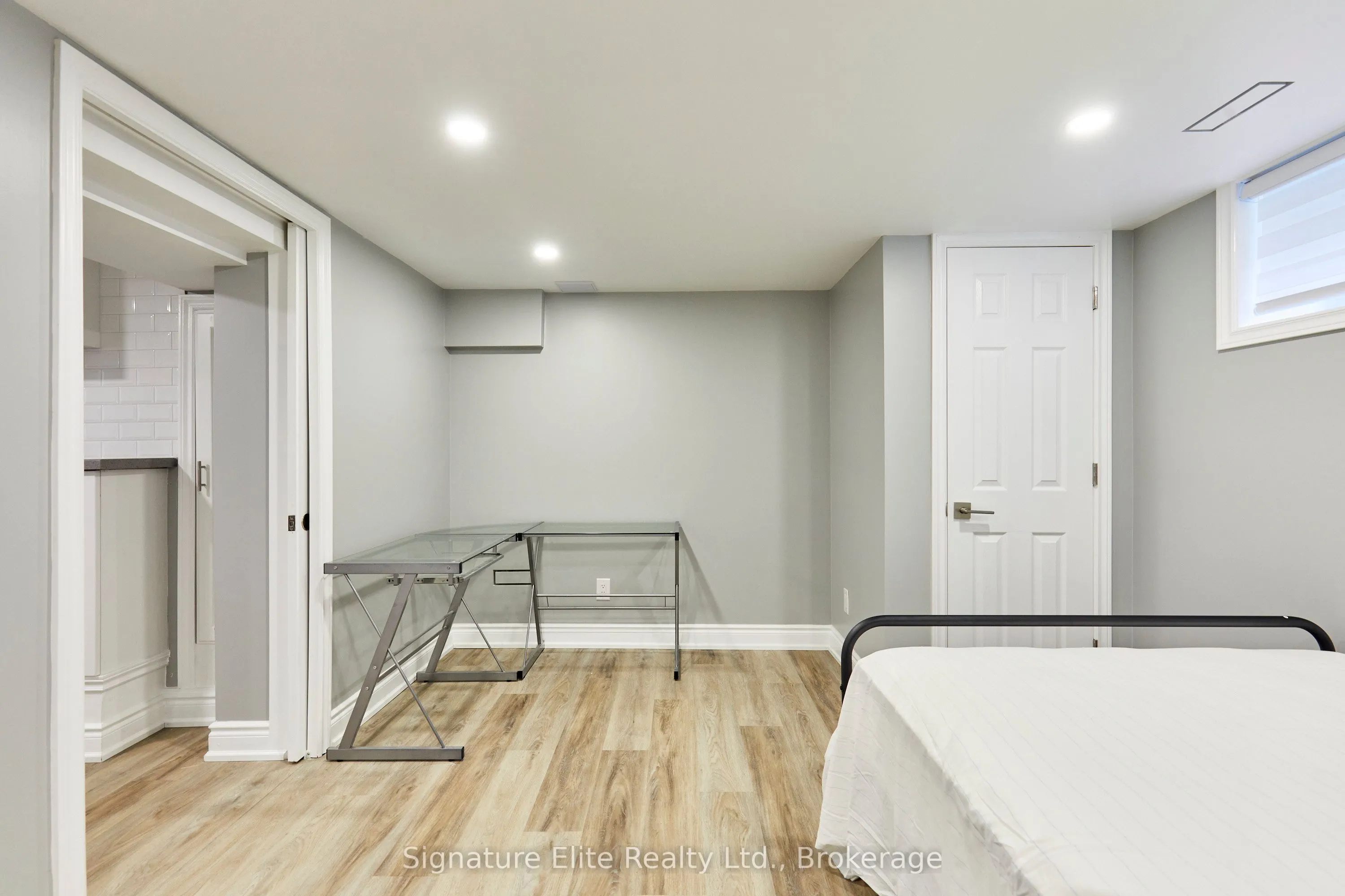 100A Kitchener Road #Lower