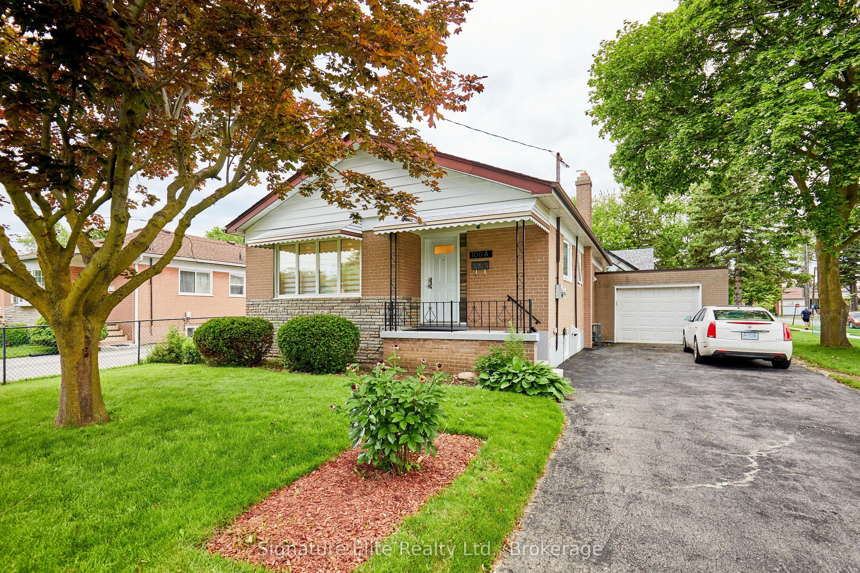 100A Kitchener Road #Lower