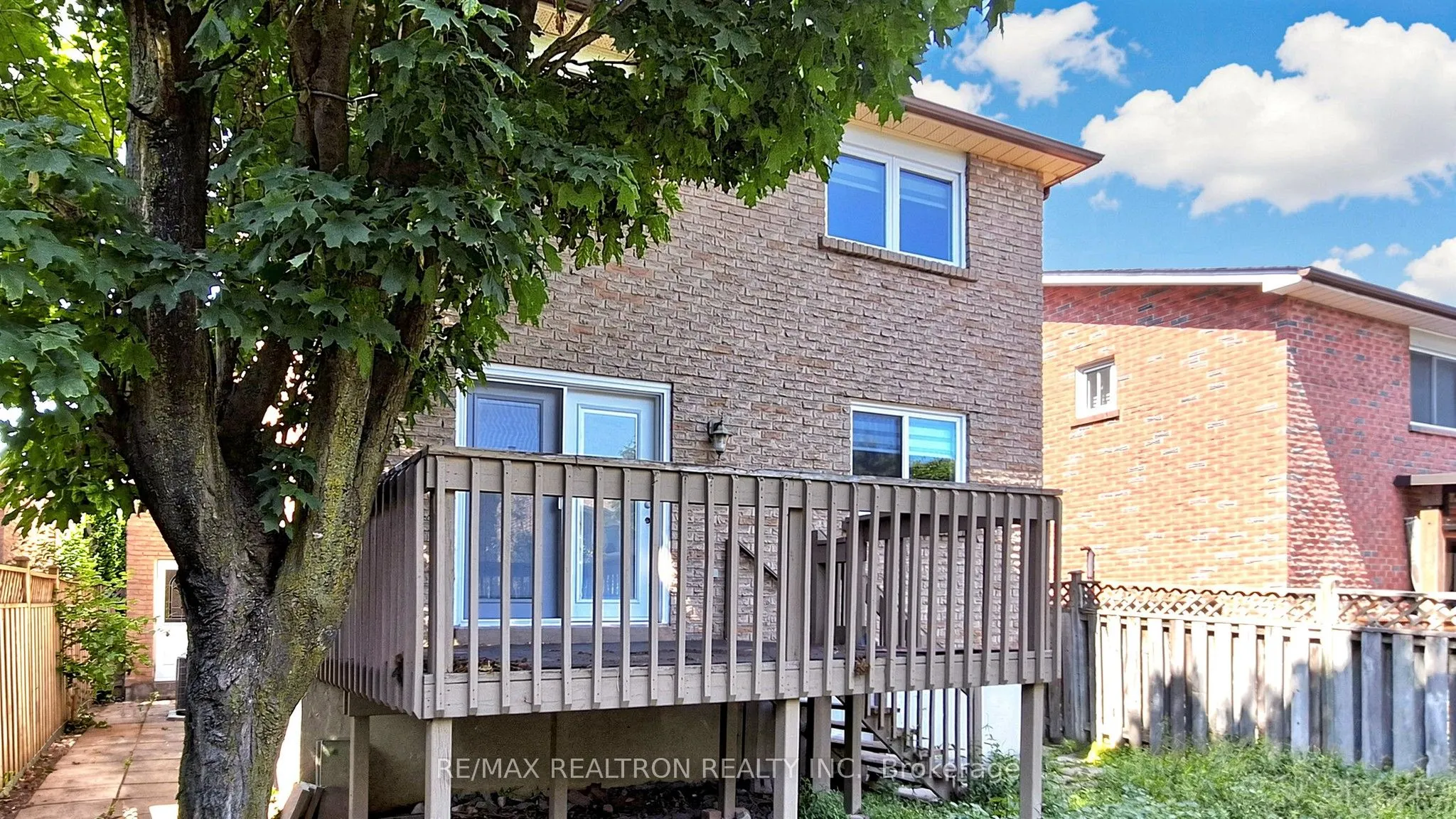 72 Halfmoon Square