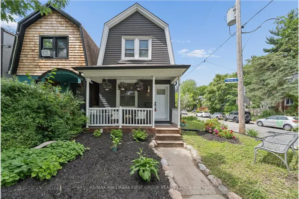 16 Cassels Avenue