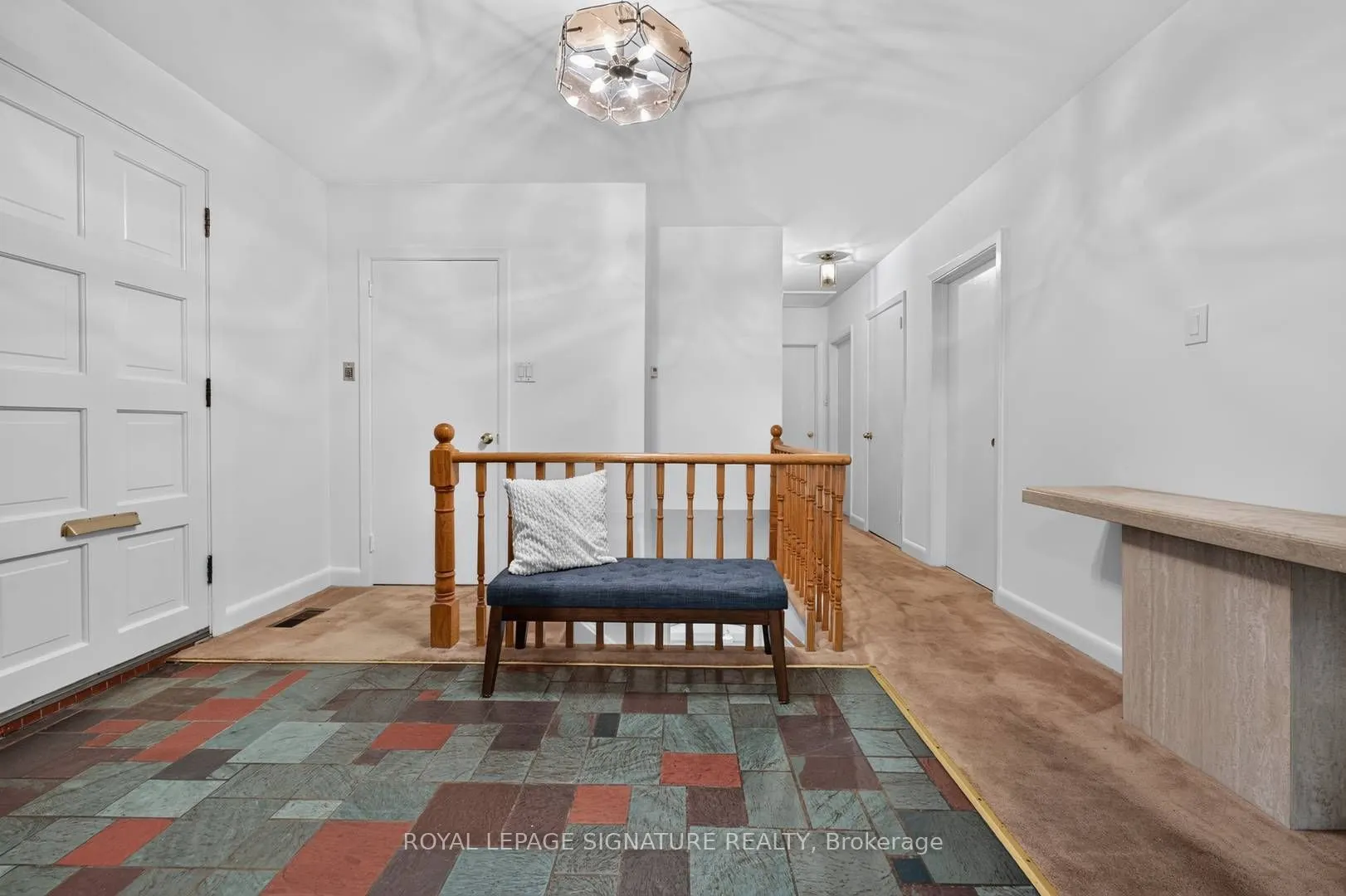 11 Regency Square