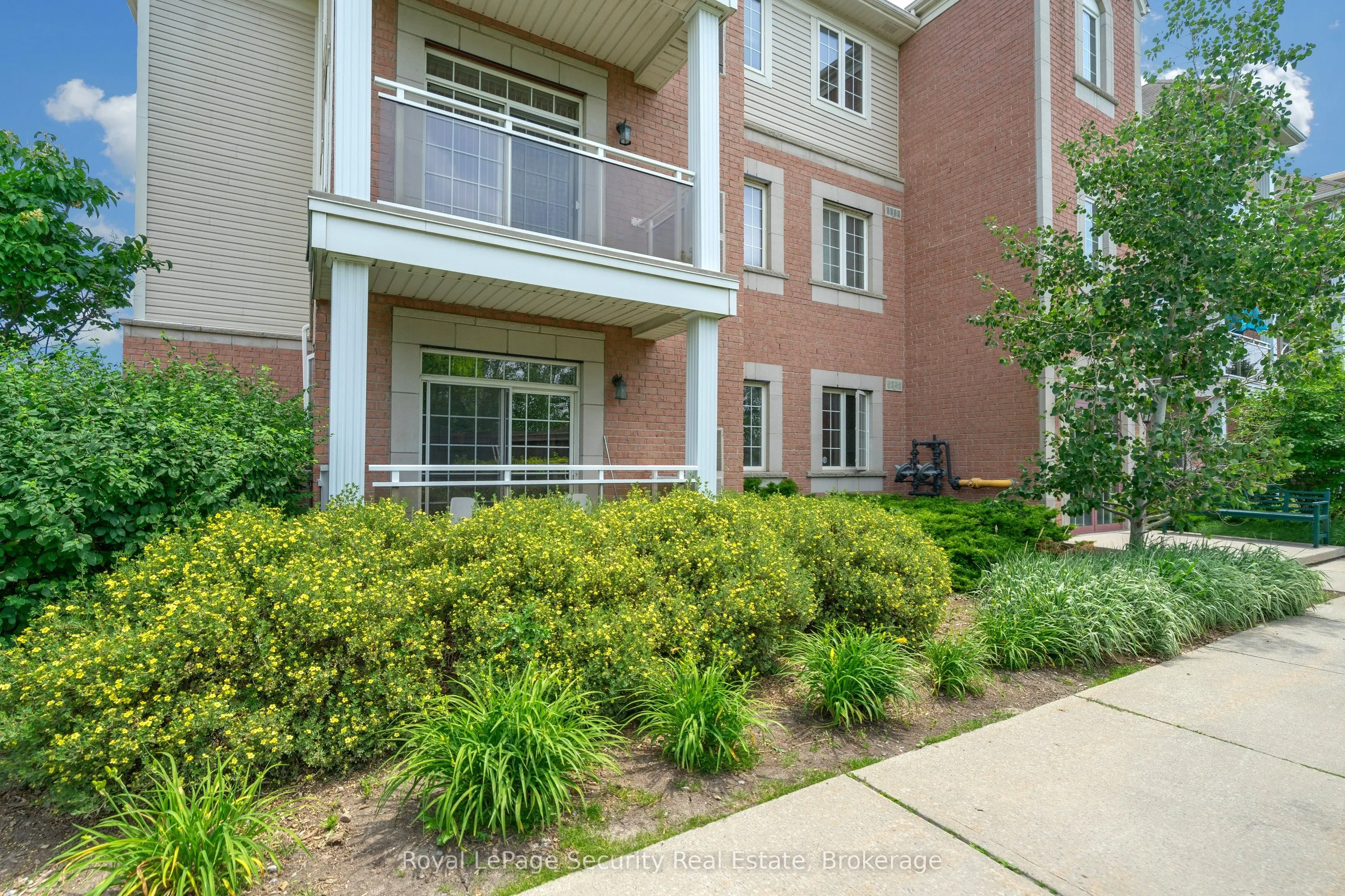 52 Harvey Johnston Way #101