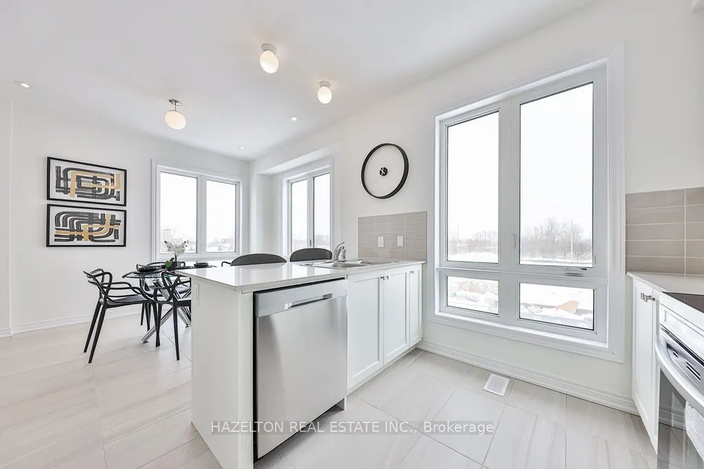 44 Dockside Way