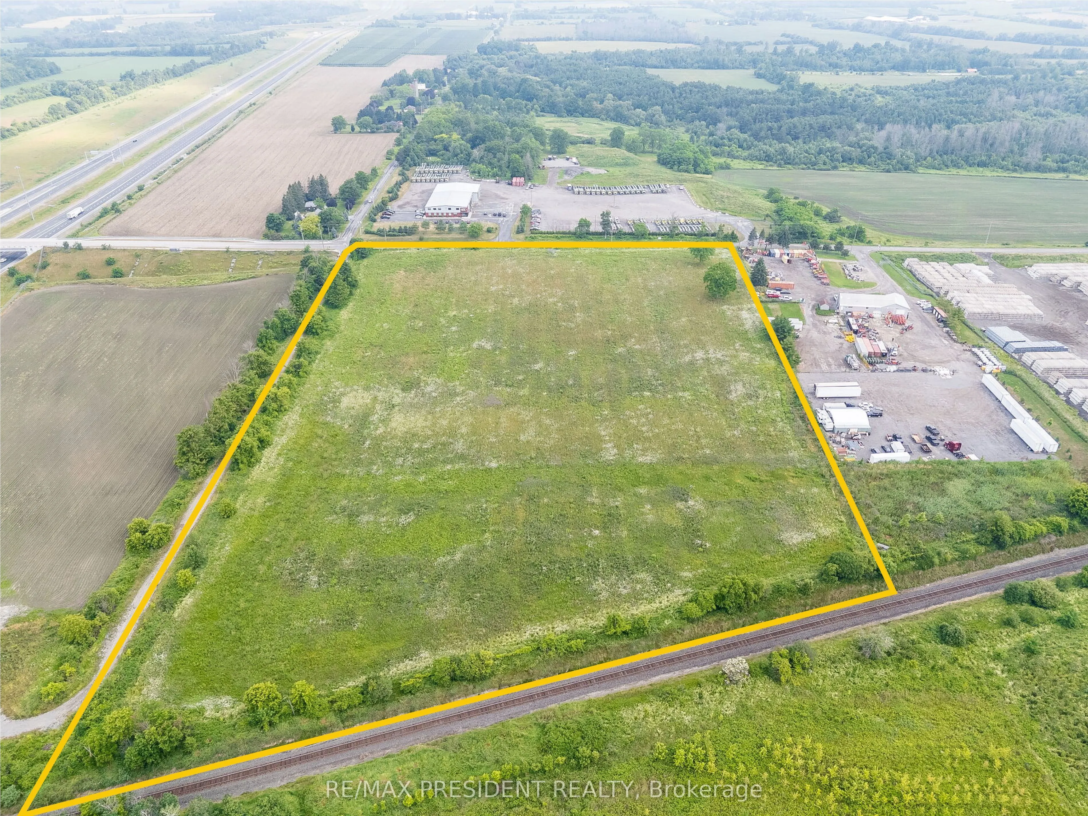 1977 Baseline Road W
