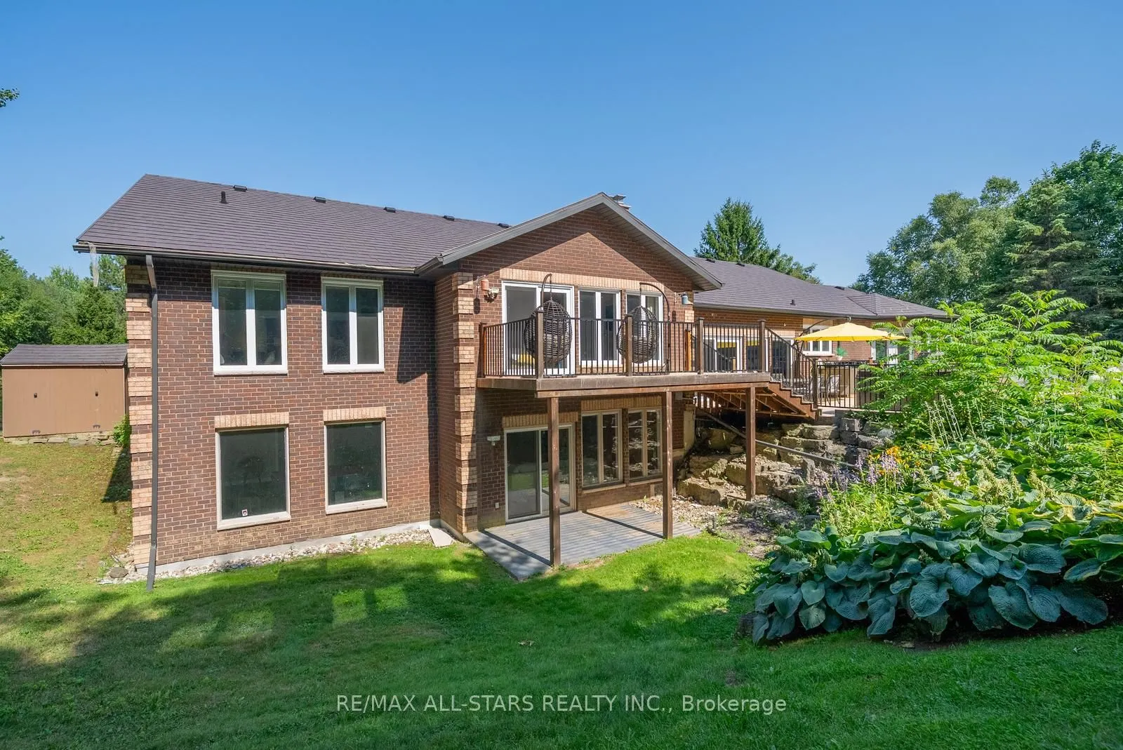 64 Woodbridge Circle
