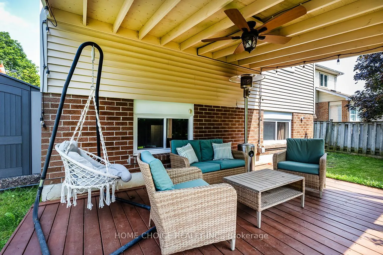 34 Goldpine Avenue