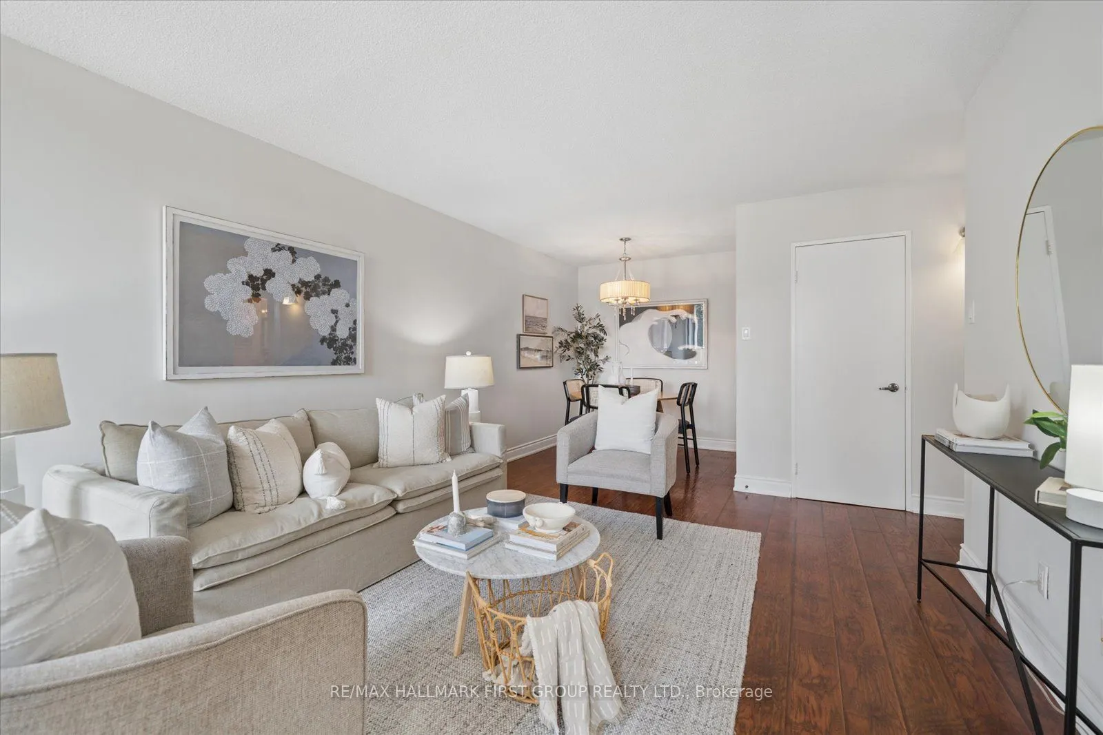 2 Westney Road N #206