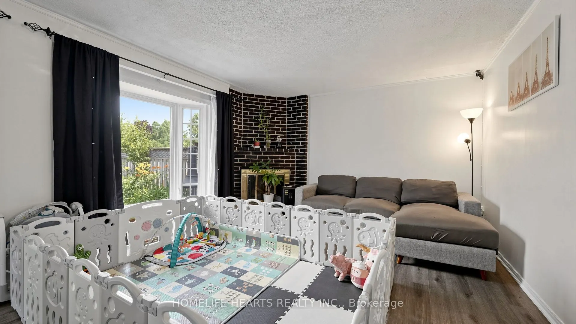 242 Braymore Boulevard