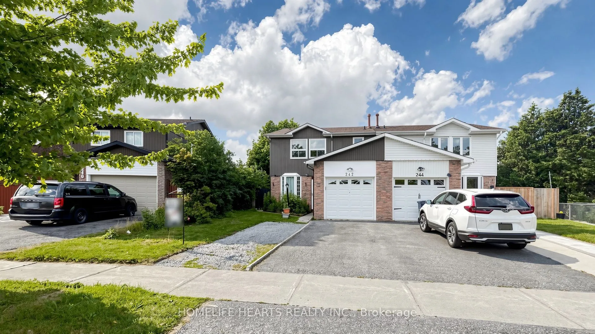 242 Braymore Boulevard