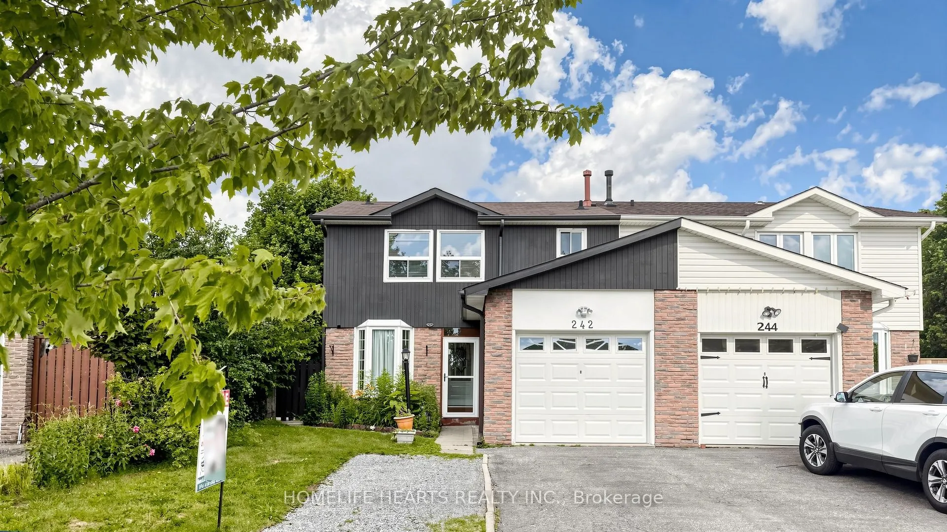 242 Braymore Boulevard