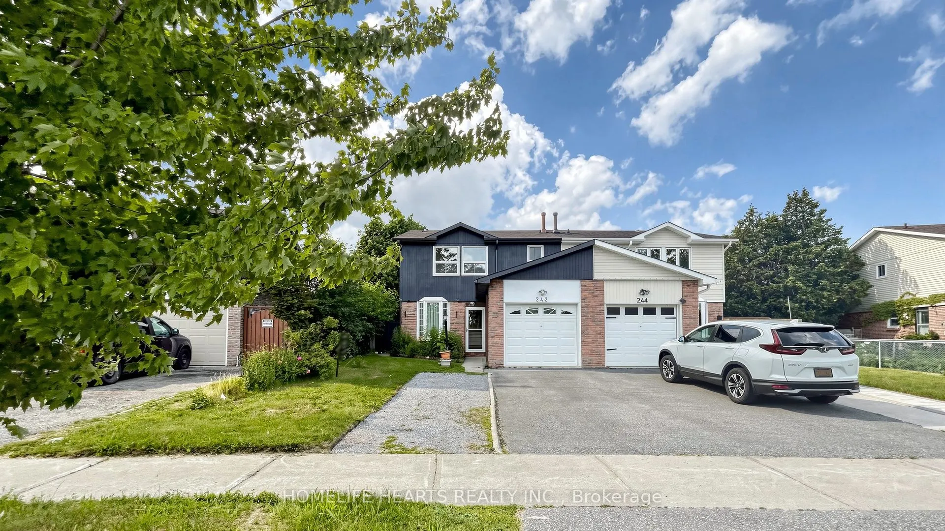 242 Braymore Boulevard