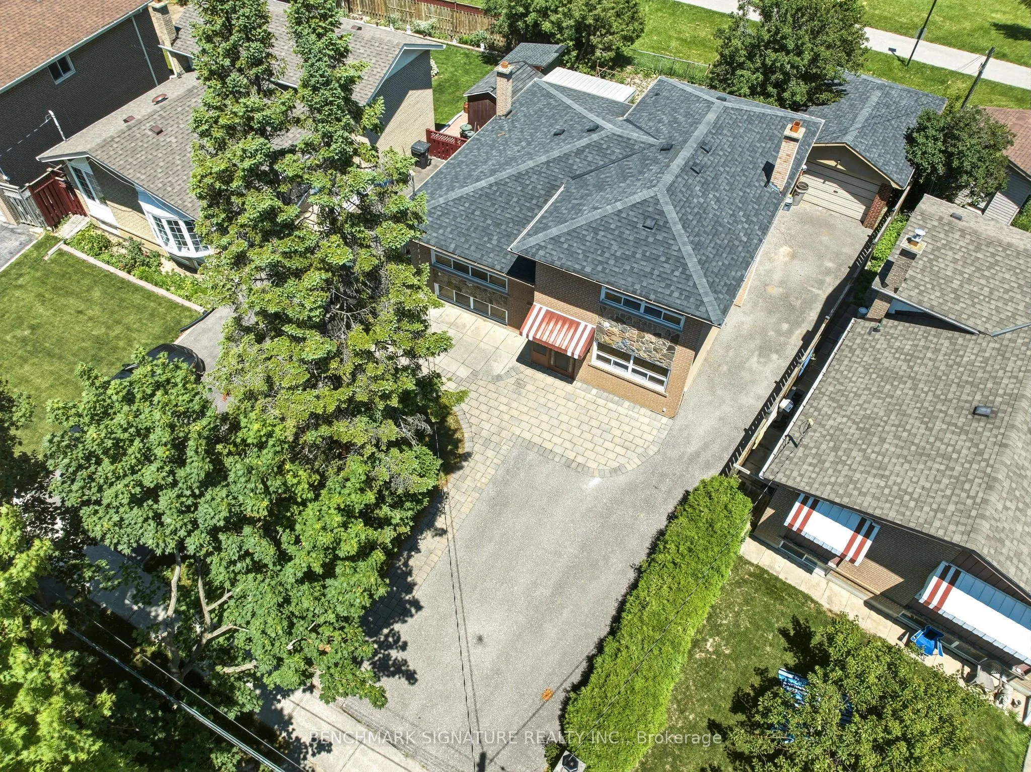 51 Baybrook Crescent