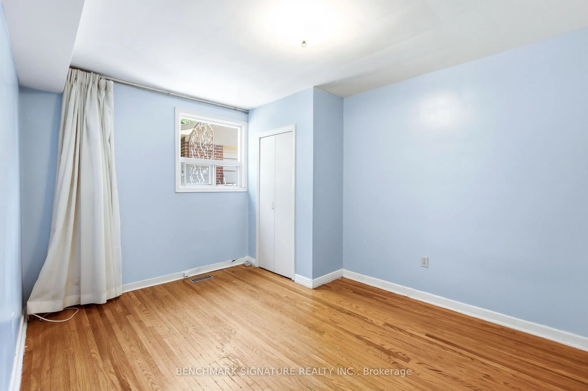 51 Baybrook Crescent