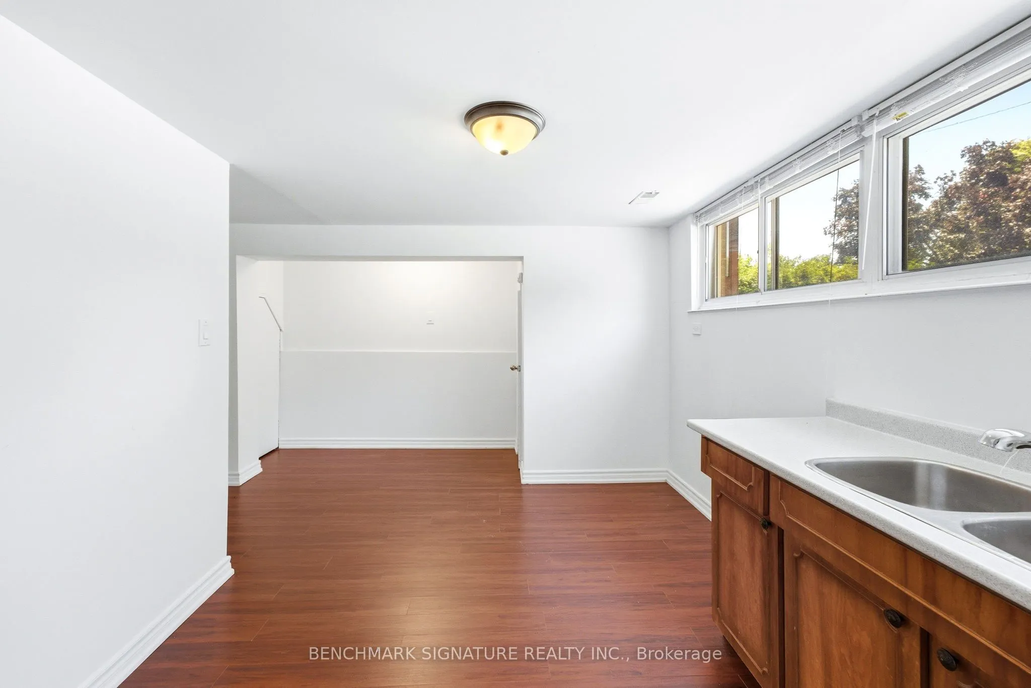 51 Baybrook Crescent