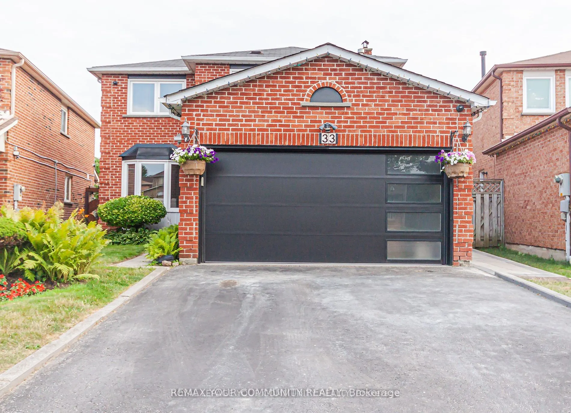 33 Durness Avenue #Bsmt